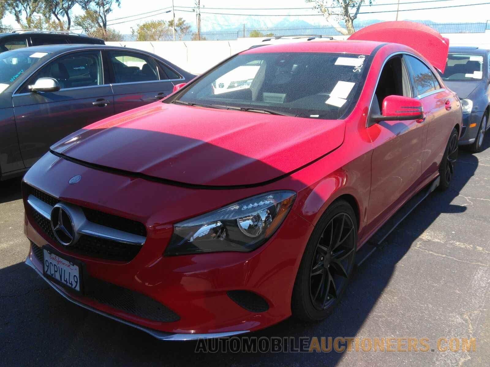 WDDSJ4EB4HN465473 Mercedes-Benz CLA 2017