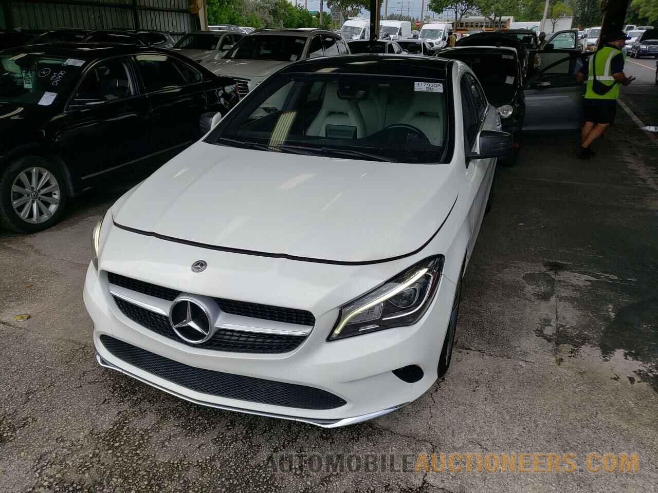 WDDSJ4EB4KN719383 Mercedes-Benz CLA 2019