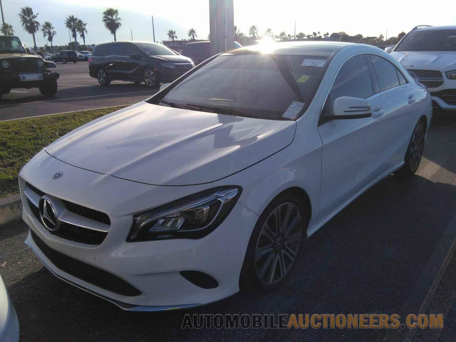 WDDSJ4EB7JN663812 Mercedes-Benz CLA 2018