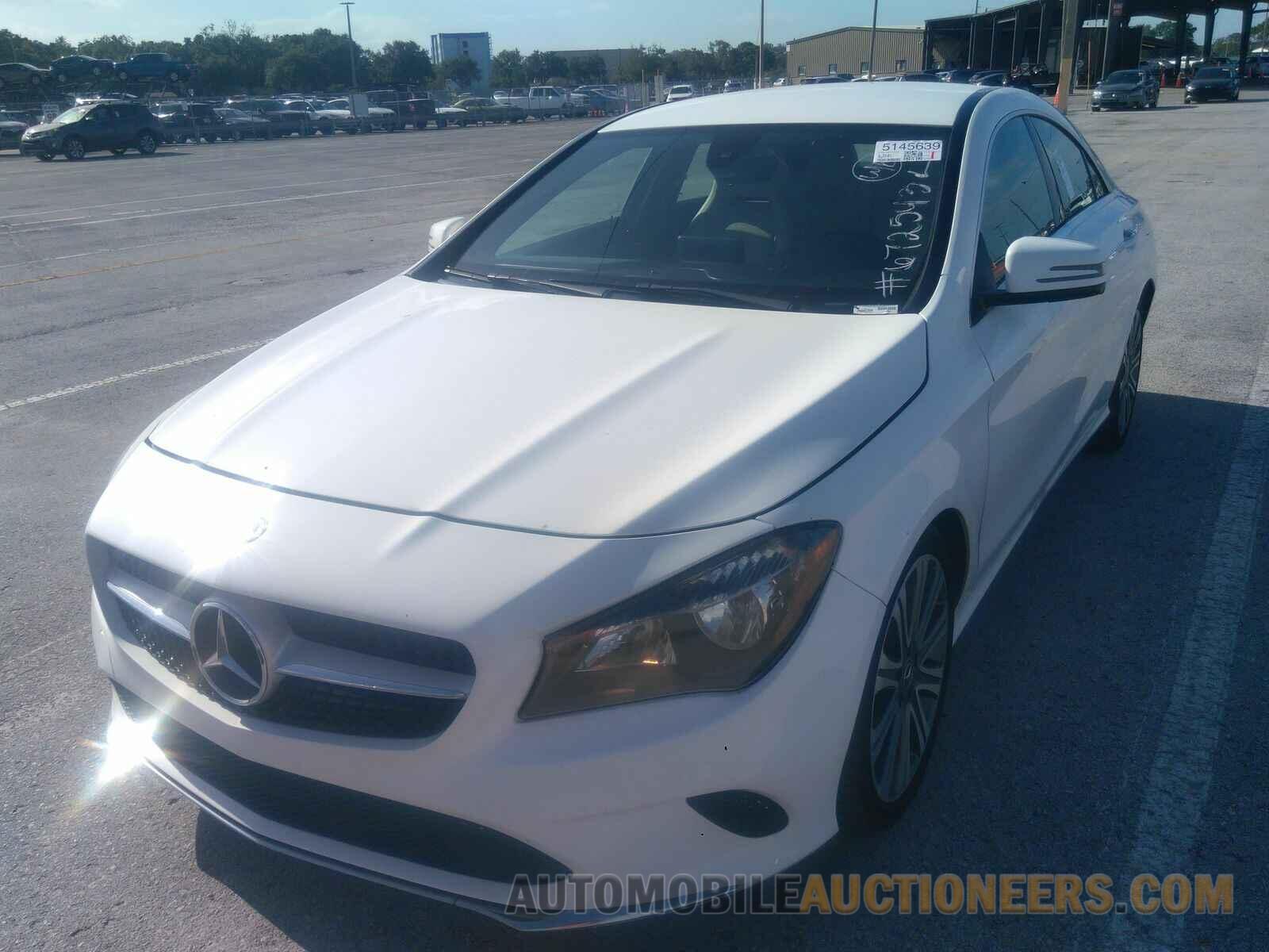 WDDSJ4EB7JN672543 Mercedes-Benz CLA 2018