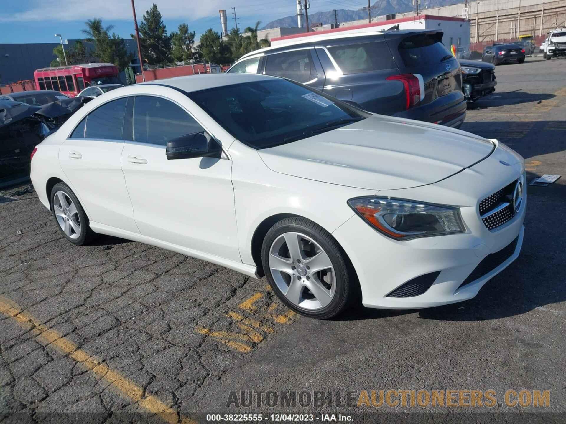 WDDSJ4EB9FN169359 MERCEDES-BENZ CLA 250 2015