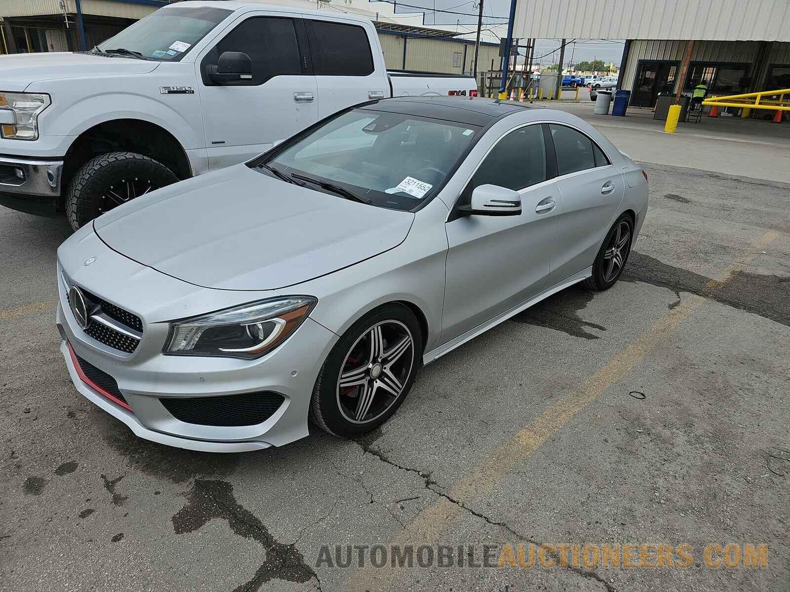 WDDSJ4EBXFN261404 Mercedes-Benz CLA 2015