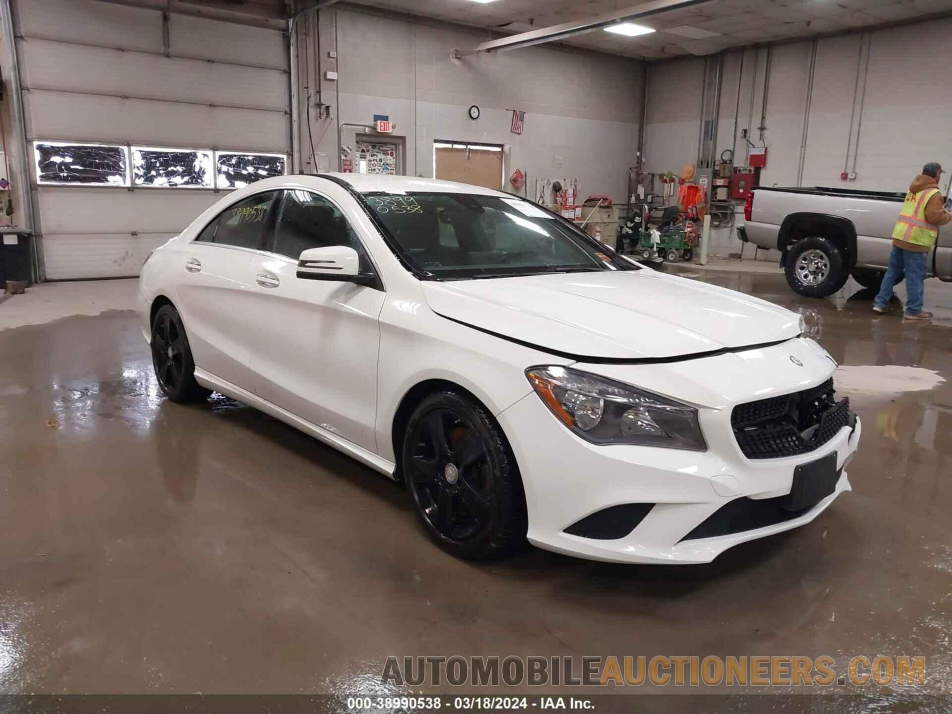 WDDSJ4GB2FN233027 MERCEDES-BENZ CLA 250 2015