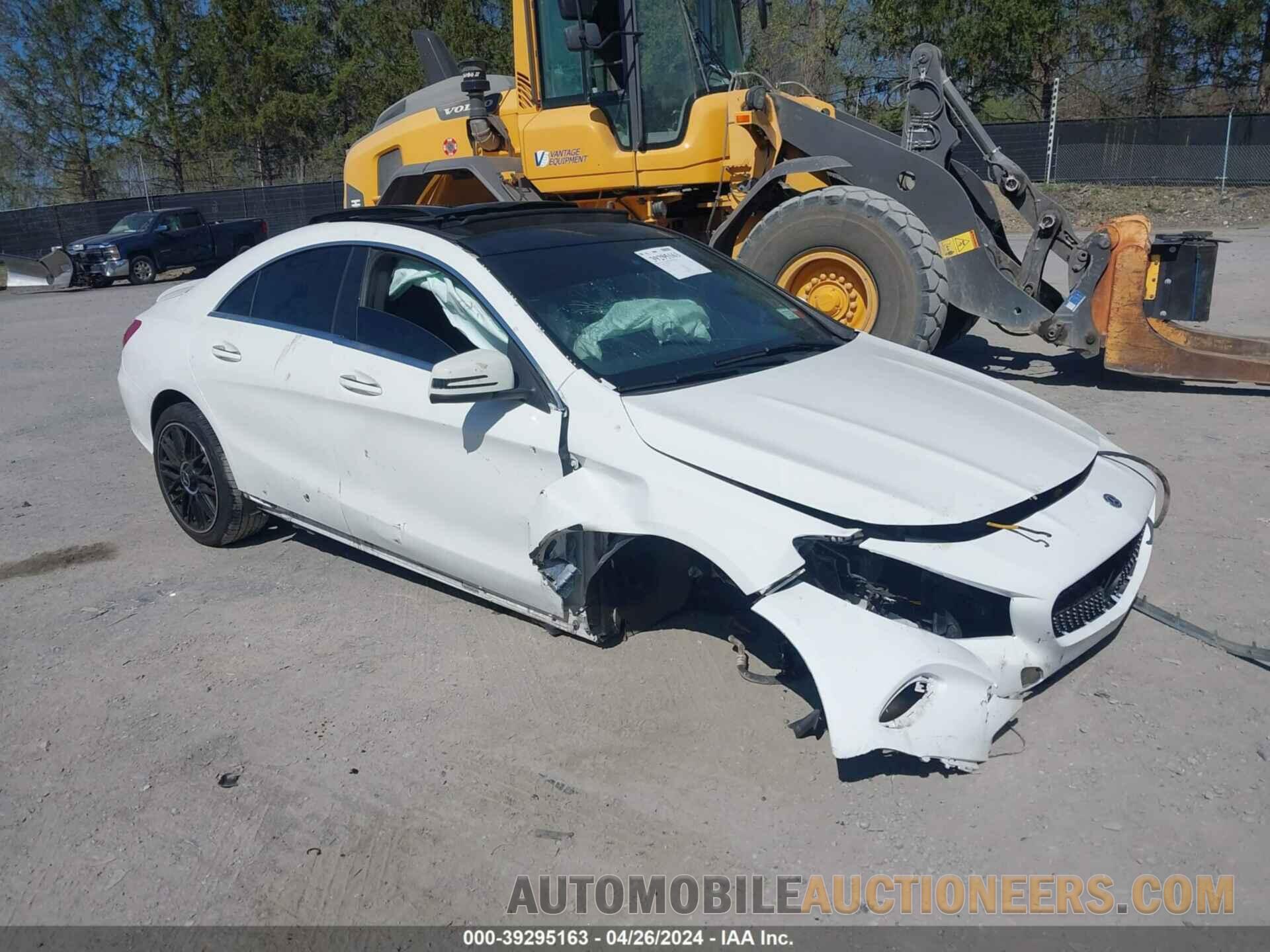 WDDSJ4GB2KN720996 MERCEDES-BENZ CLA 250 2019