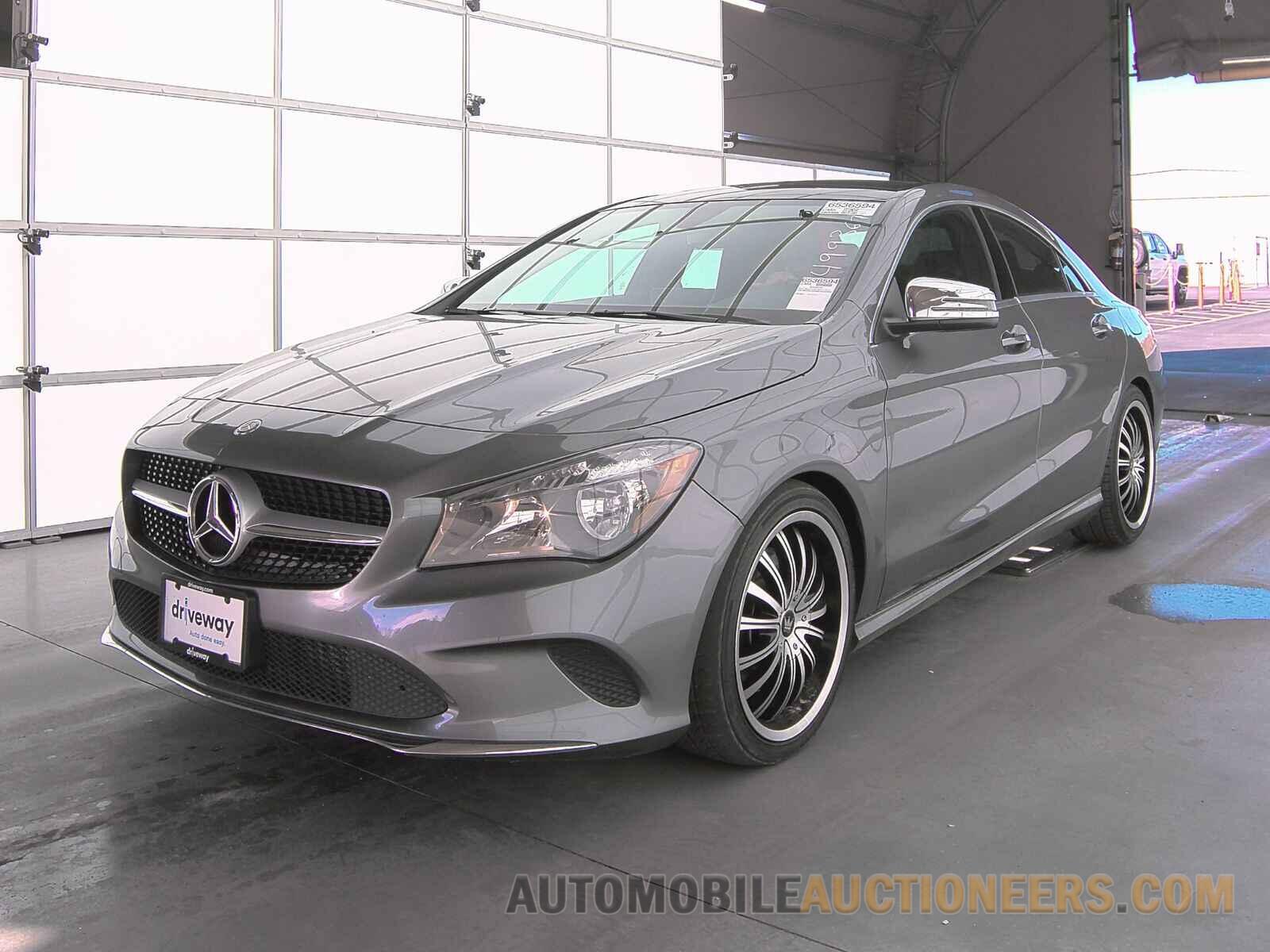 WDDSJ4GB8HN433896 Mercedes-Benz CLA 2017