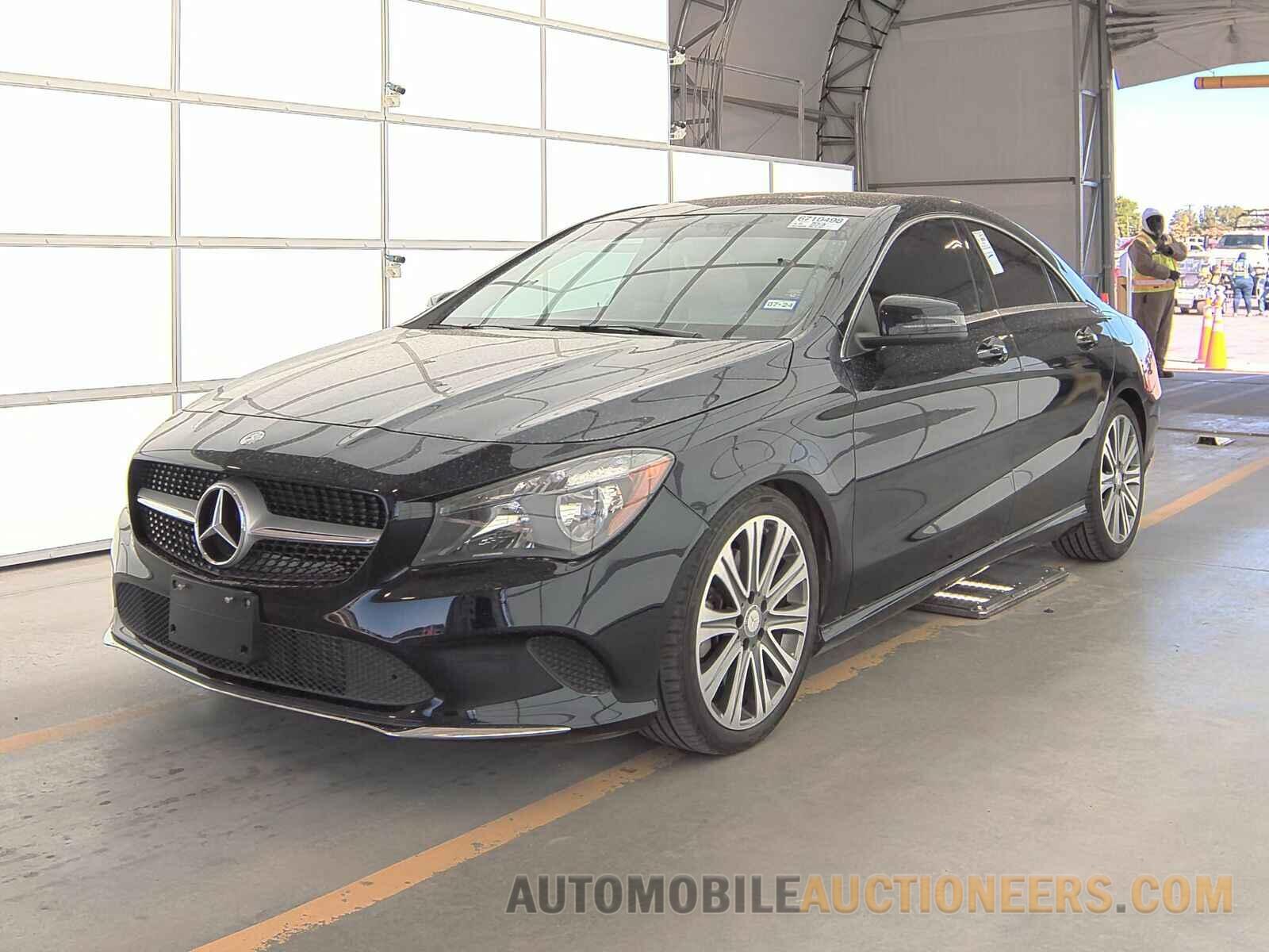 WDDSJ4GBXHN482582 Mercedes-Benz CLA 2017