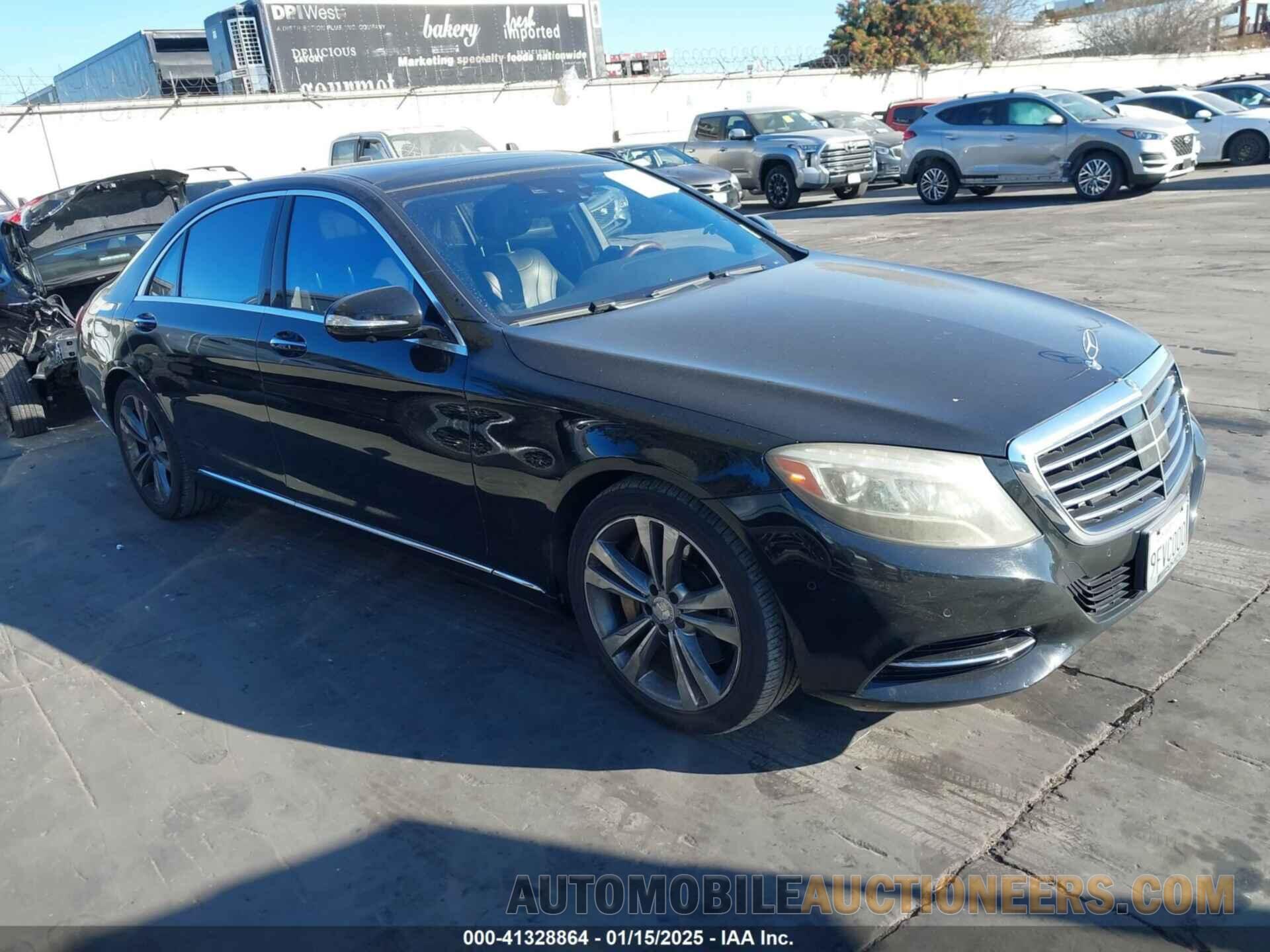 WDDUG8CB2EA041911 MERCEDES-BENZ S 550 2014