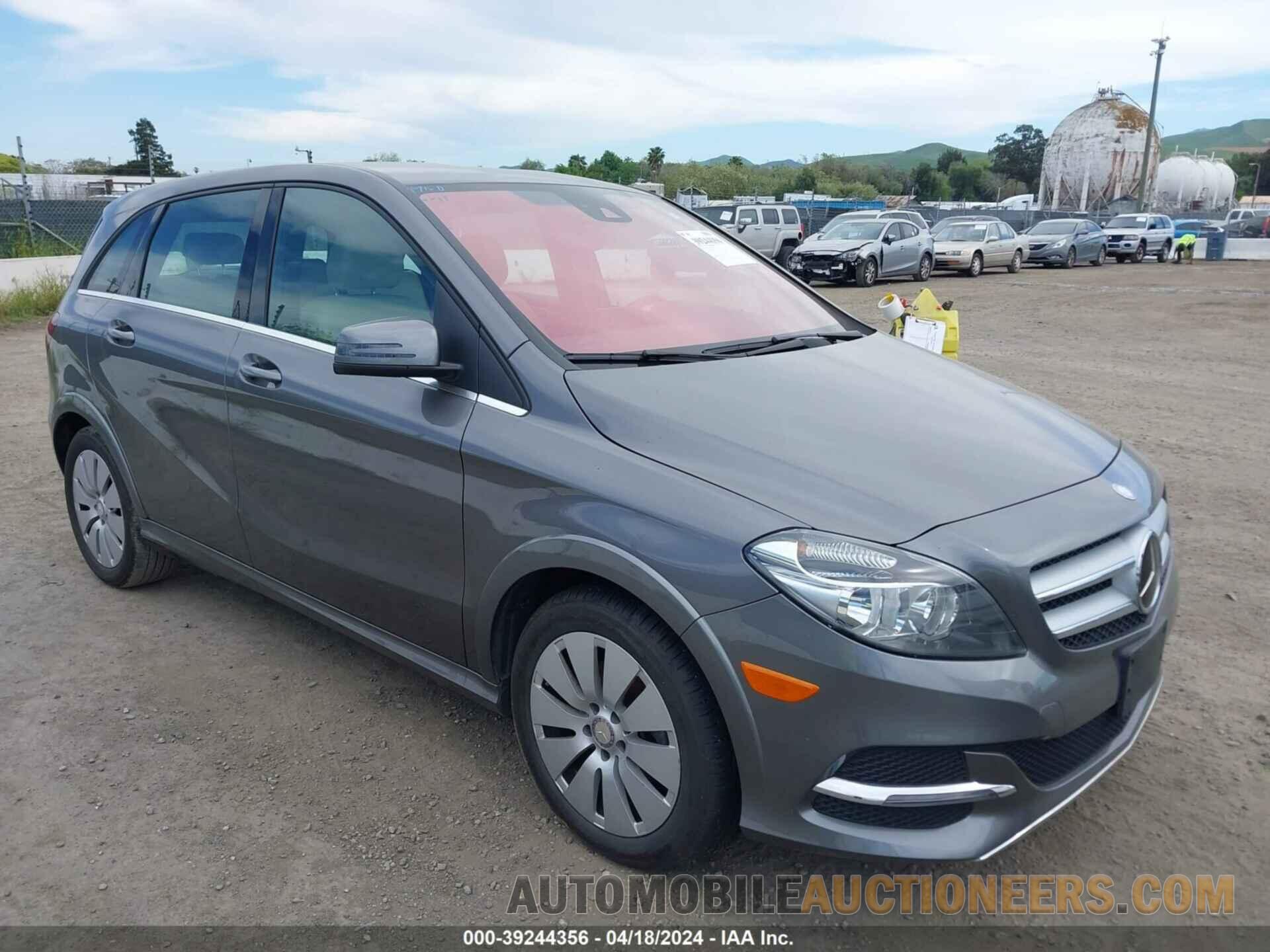 WDDVP9AB1HJ015253 MERCEDES-BENZ B 250E 2017