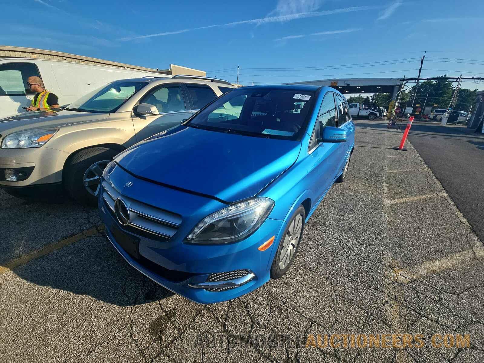 WDDVP9AB4GJ011065 Mercedes-Benz  2016