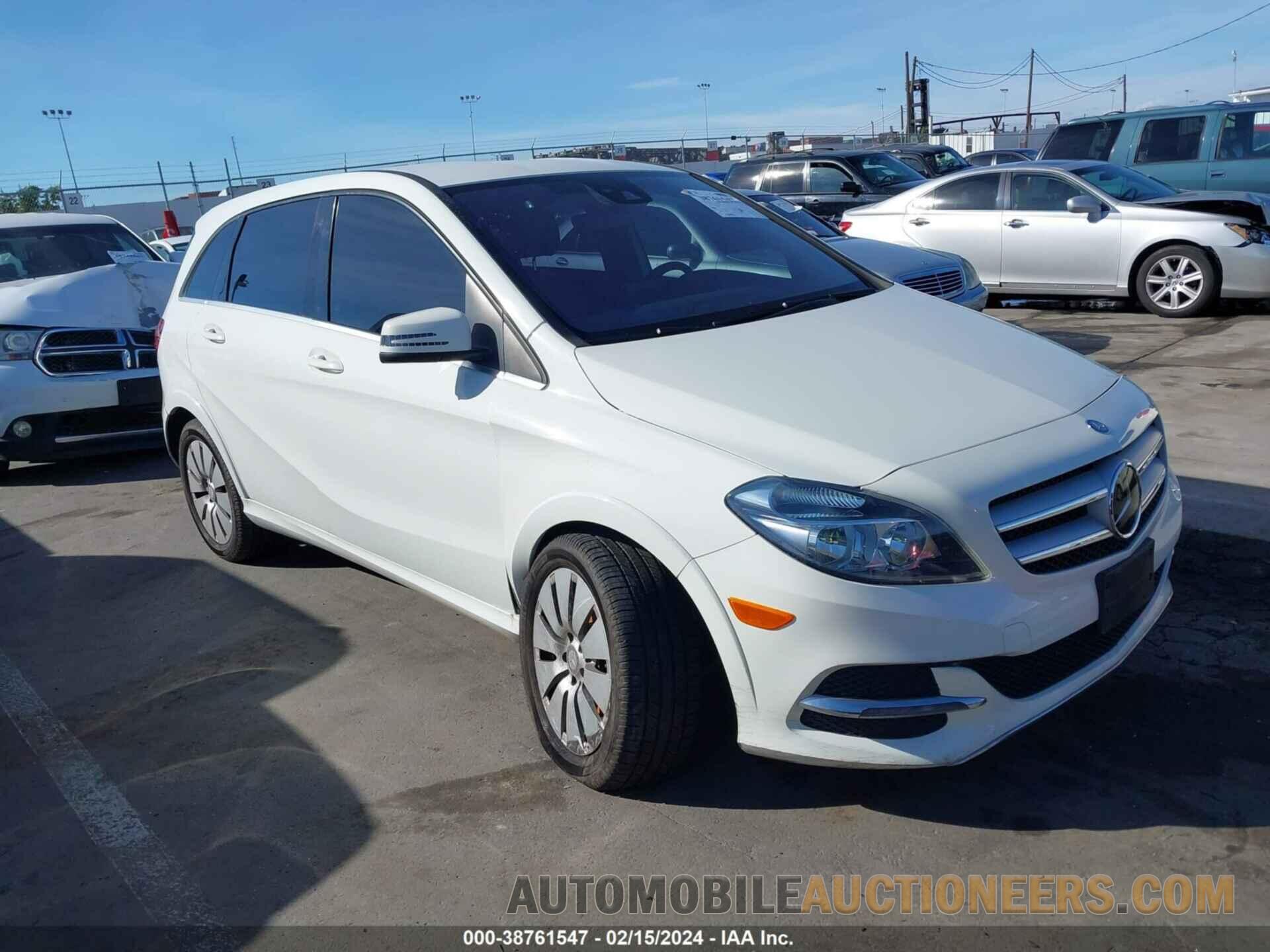 WDDVP9AB8HJ015461 MERCEDES-BENZ B 250E 2017