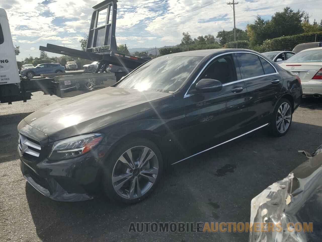 WDDWF8DB0KR462677 MERCEDES-BENZ C-CLASS 2019