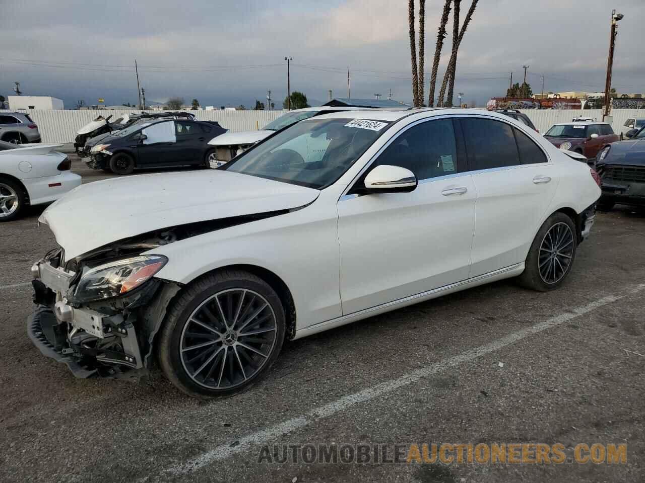 WDDWF8DB5KR457958 MERCEDES-BENZ C-CLASS 2019