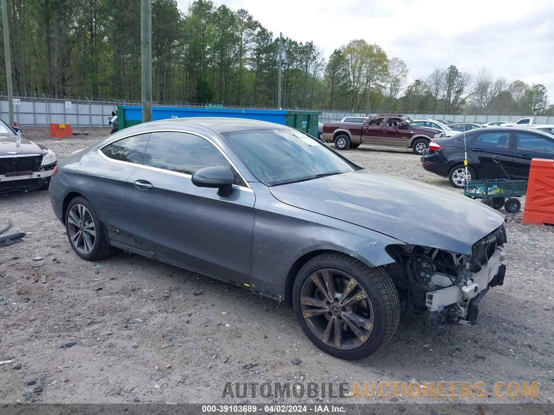 WDDWJ4JB7HF552995 MERCEDES-BENZ C 300 2017