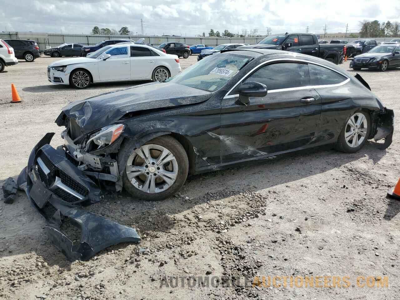 WDDWJ4JB8HF332619 MERCEDES-BENZ C-CLASS 2017