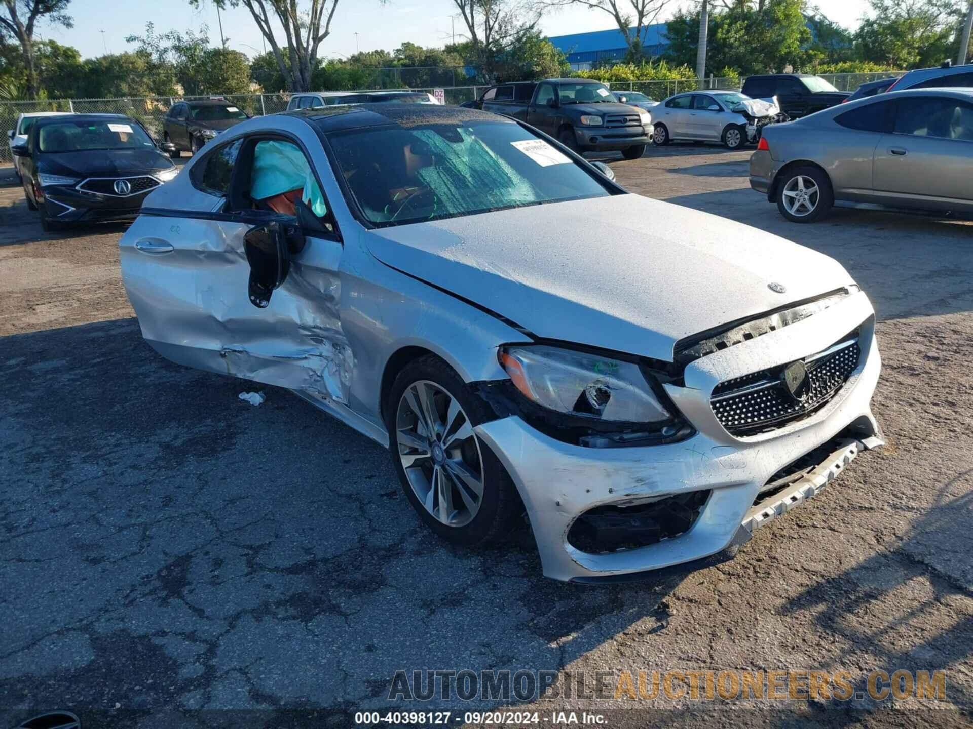 WDDWJ4KB1JF689483 MERCEDES-BENZ C 300 2018