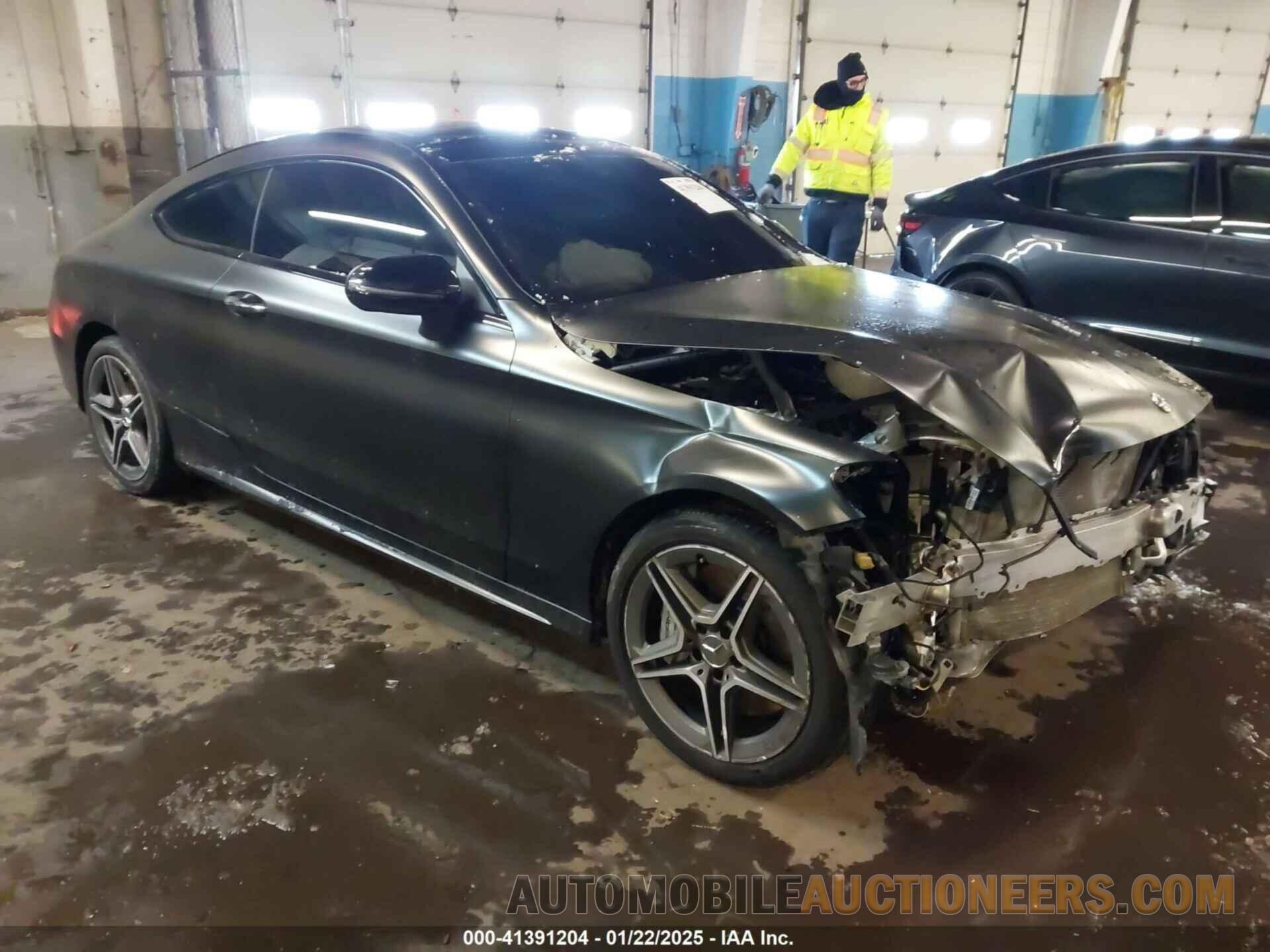 WDDWJ6EB2KF876692 MERCEDES-BENZ AMG C 43 2019