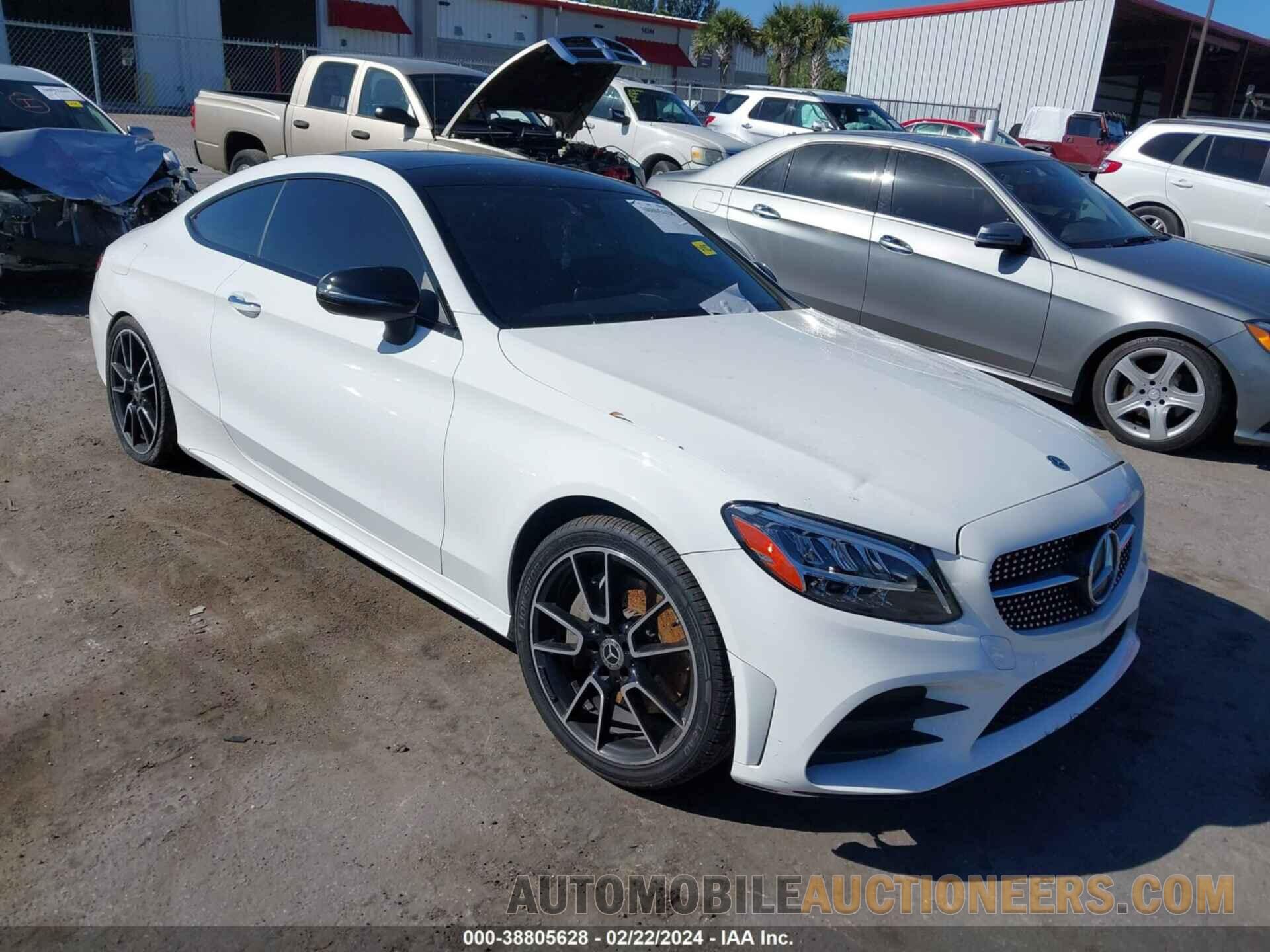 WDDWJ8DB5KF840072 MERCEDES-BENZ C 300 2019