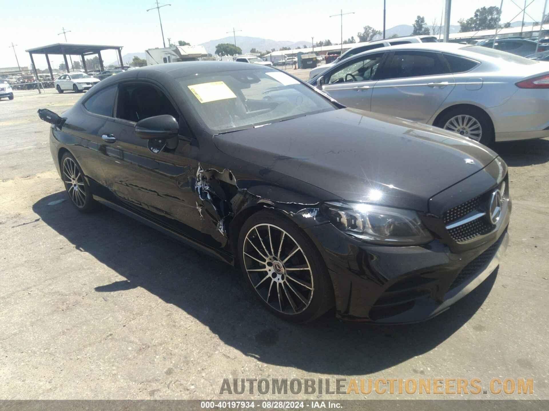 WDDWJ8DB6KF824463 MERCEDES-BENZ C 300 2019