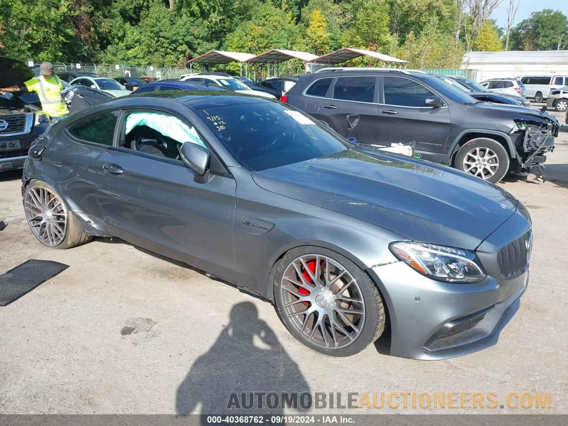 WDDWJ8HB1HF548017 MERCEDES-BENZ AMG C 63 2017