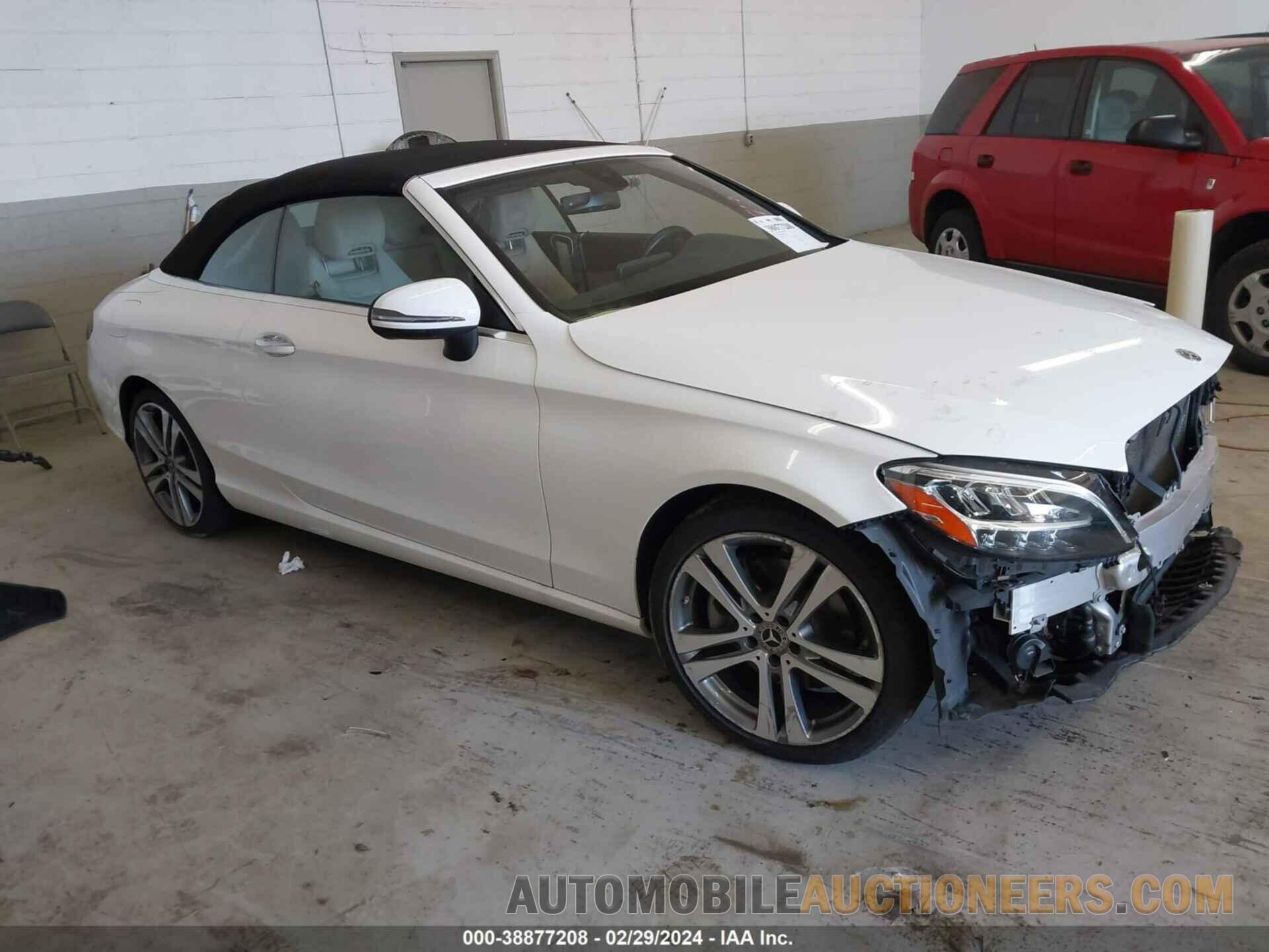 WDDWK8DB1KF859246 MERCEDES-BENZ C 300 2019