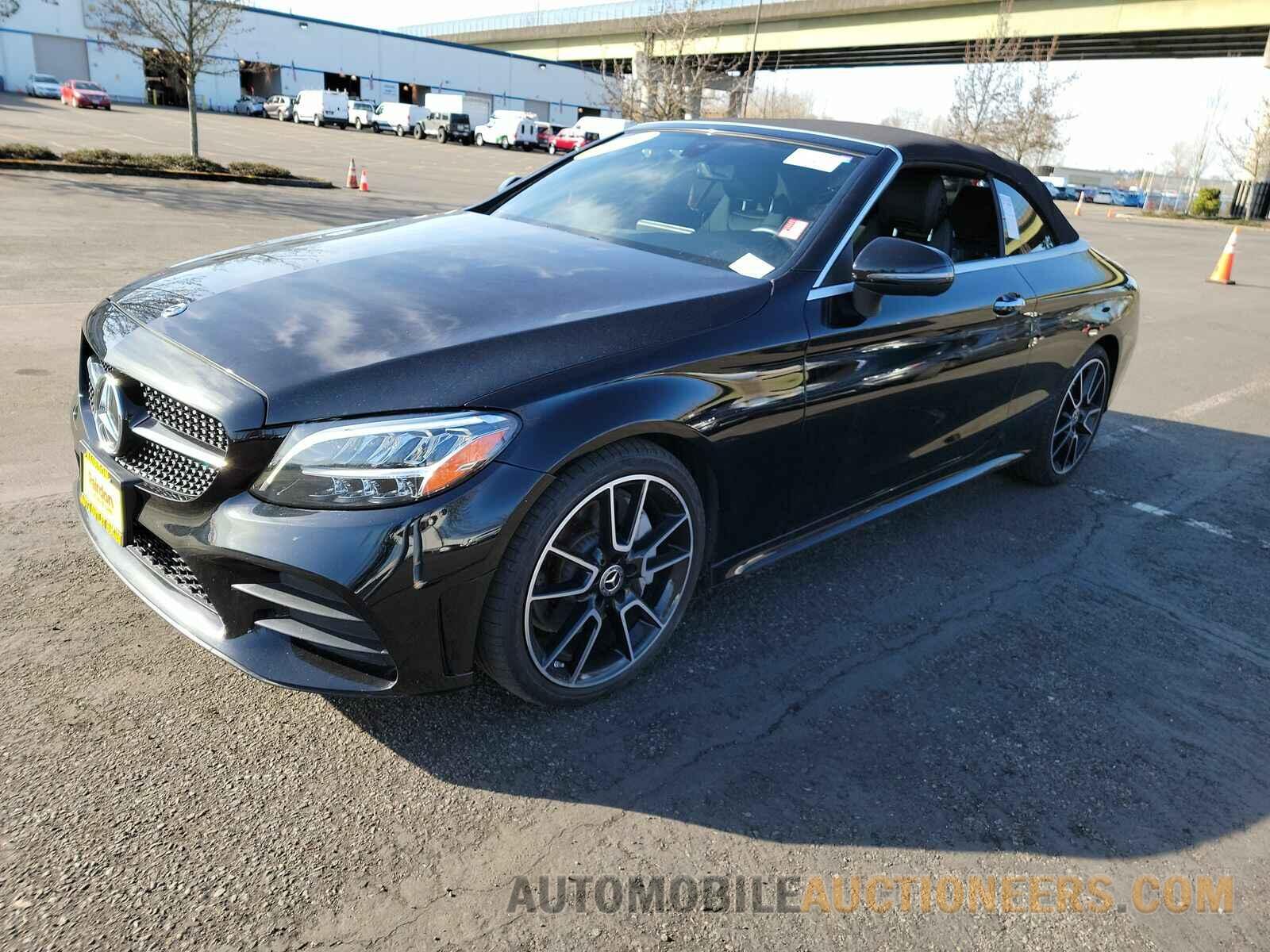 WDDWK8DB6KF863647 Mercedes-Benz C 3 2019