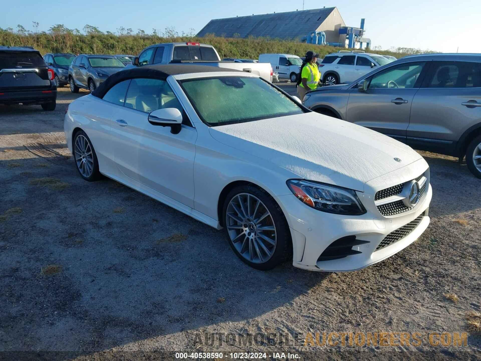 WDDWK8DB8KF775764 MERCEDES-BENZ C 300 2019