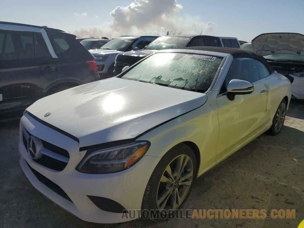 WDDWK8DB9KF825782 MERCEDES-BENZ C-CLASS 2019