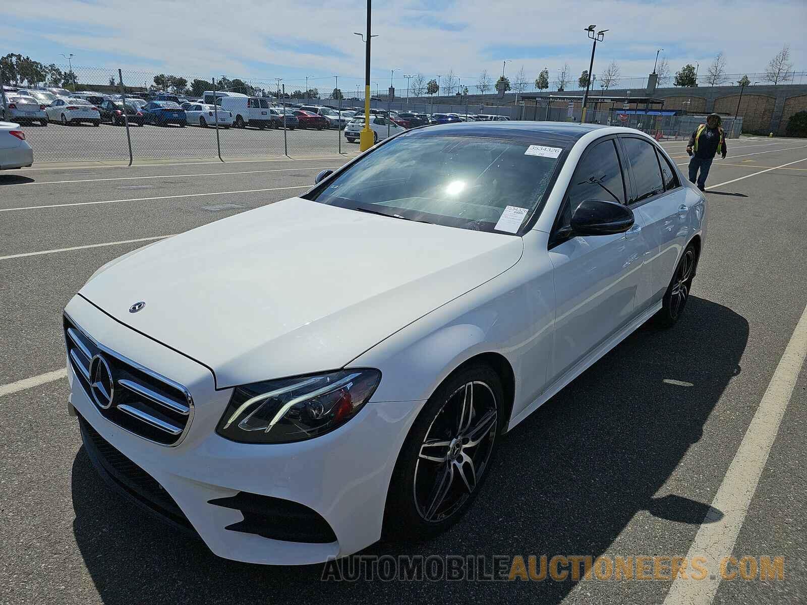 WDDZF4JB0KA560083 Mercedes-Benz E 3 2019