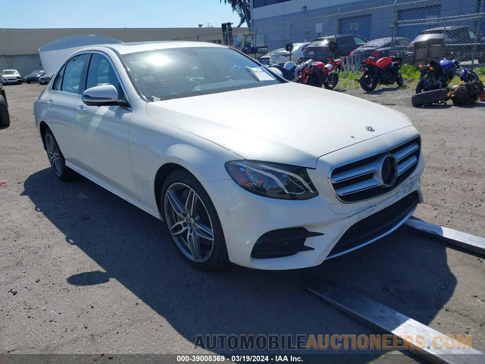 WDDZF4JB0KA679994 MERCEDES-BENZ E 300 2019