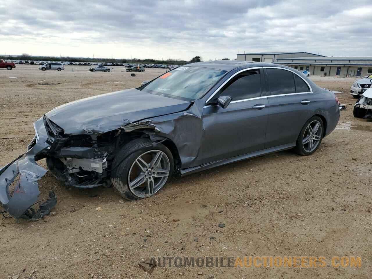 WDDZF4JB2JA452918 MERCEDES-BENZ E-CLASS 2018