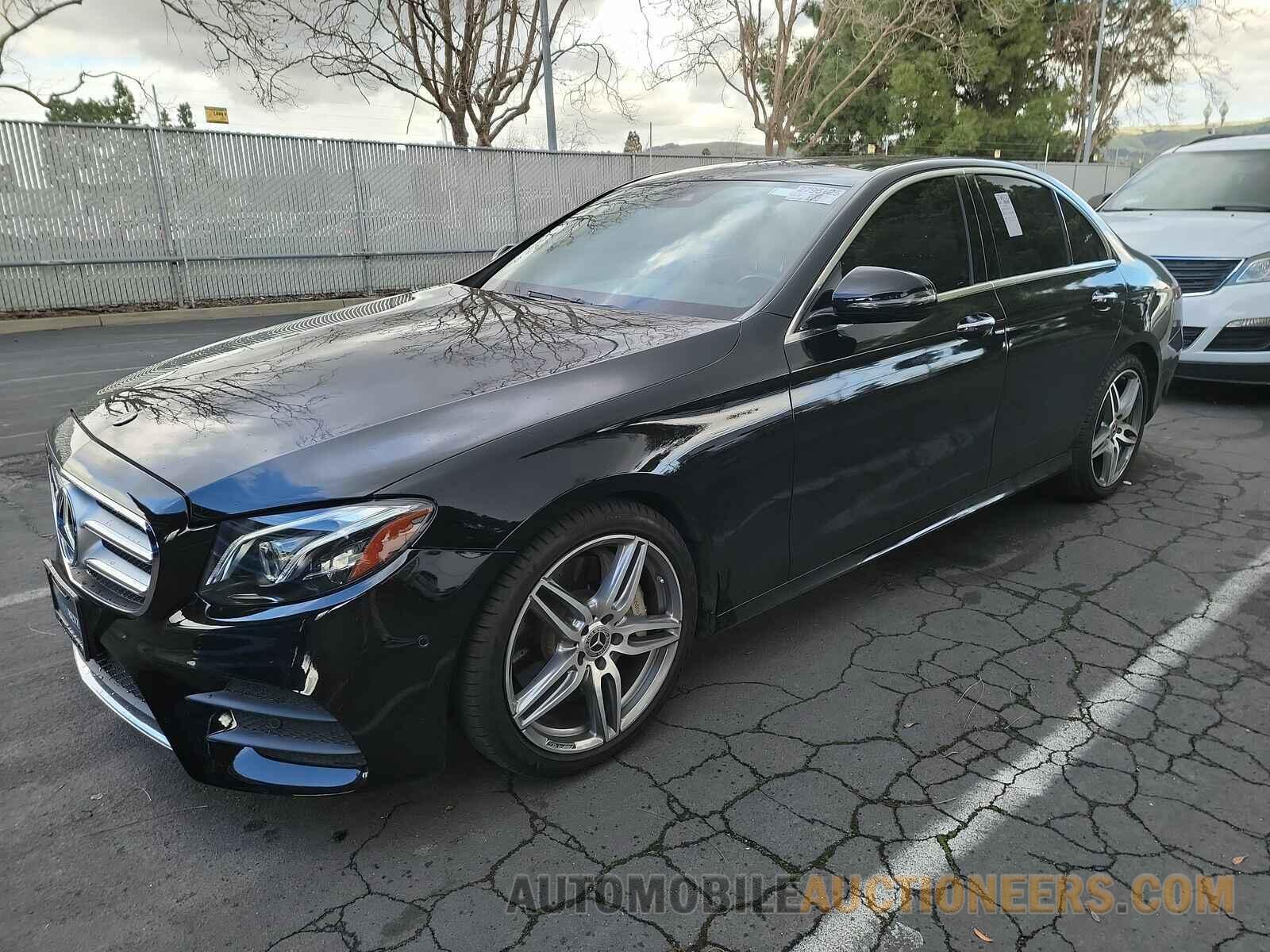 WDDZF4JB3JA405736 Mercedes-Benz E 3 2018