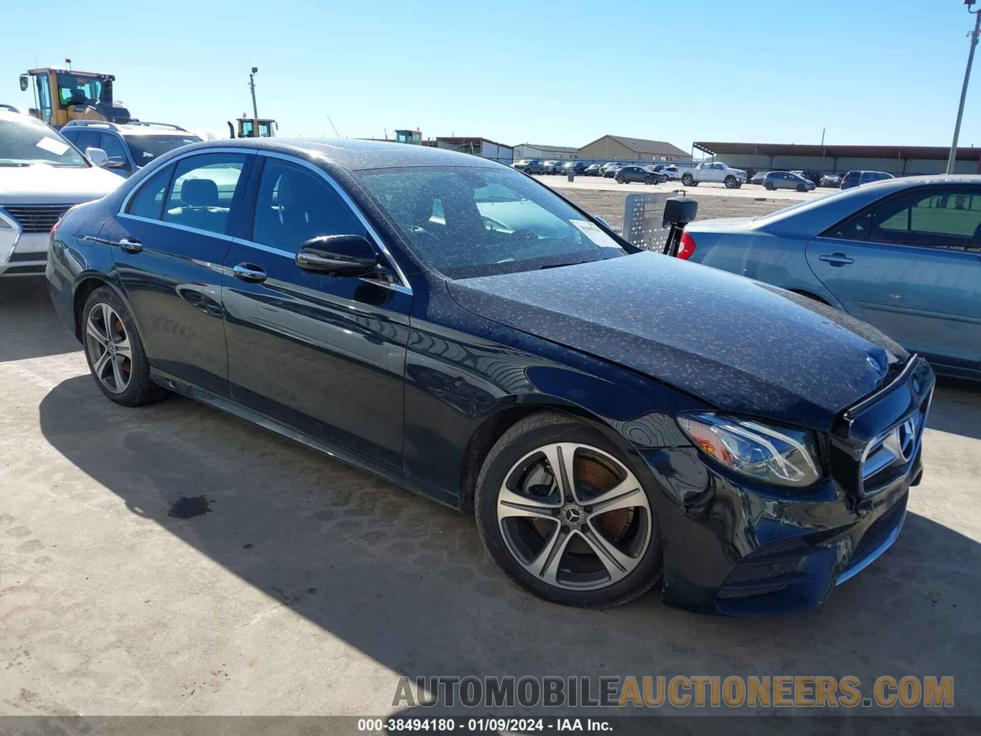 WDDZF4JB3KA499666 MERCEDES-BENZ E 300 2019