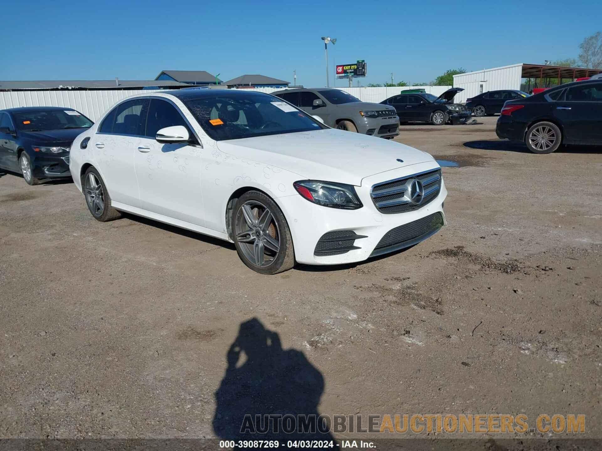 WDDZF4JB8KA545153 MERCEDES-BENZ E 300 2019