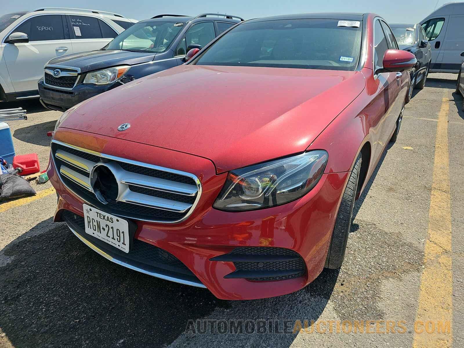 WDDZF4JB8KA586379 Mercedes-Benz E 3 2019