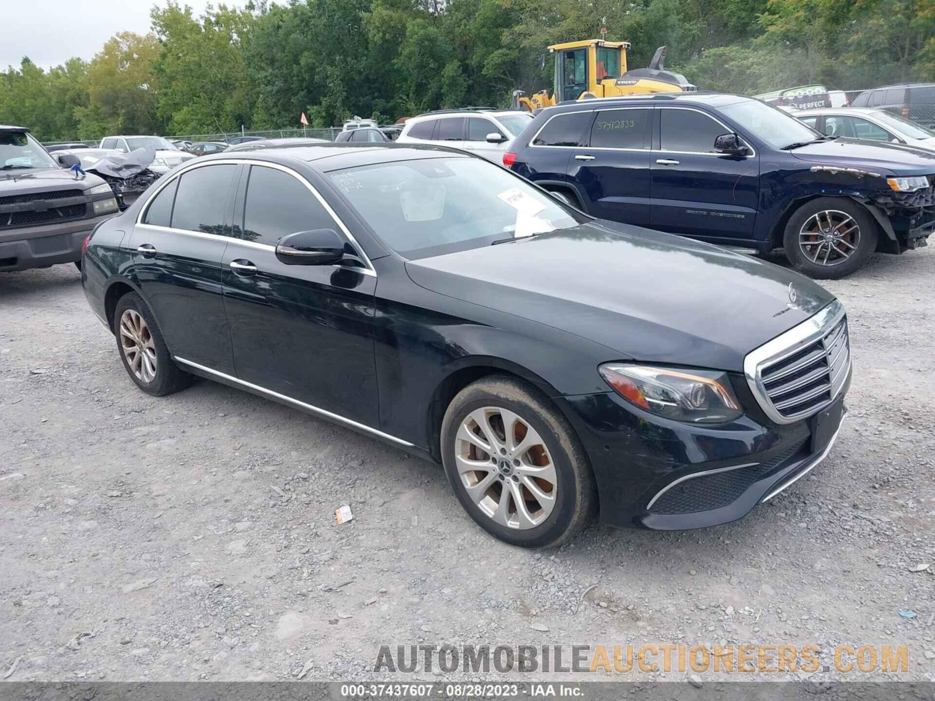 WDDZF4KB0JA307245 MERCEDES-BENZ E 2018