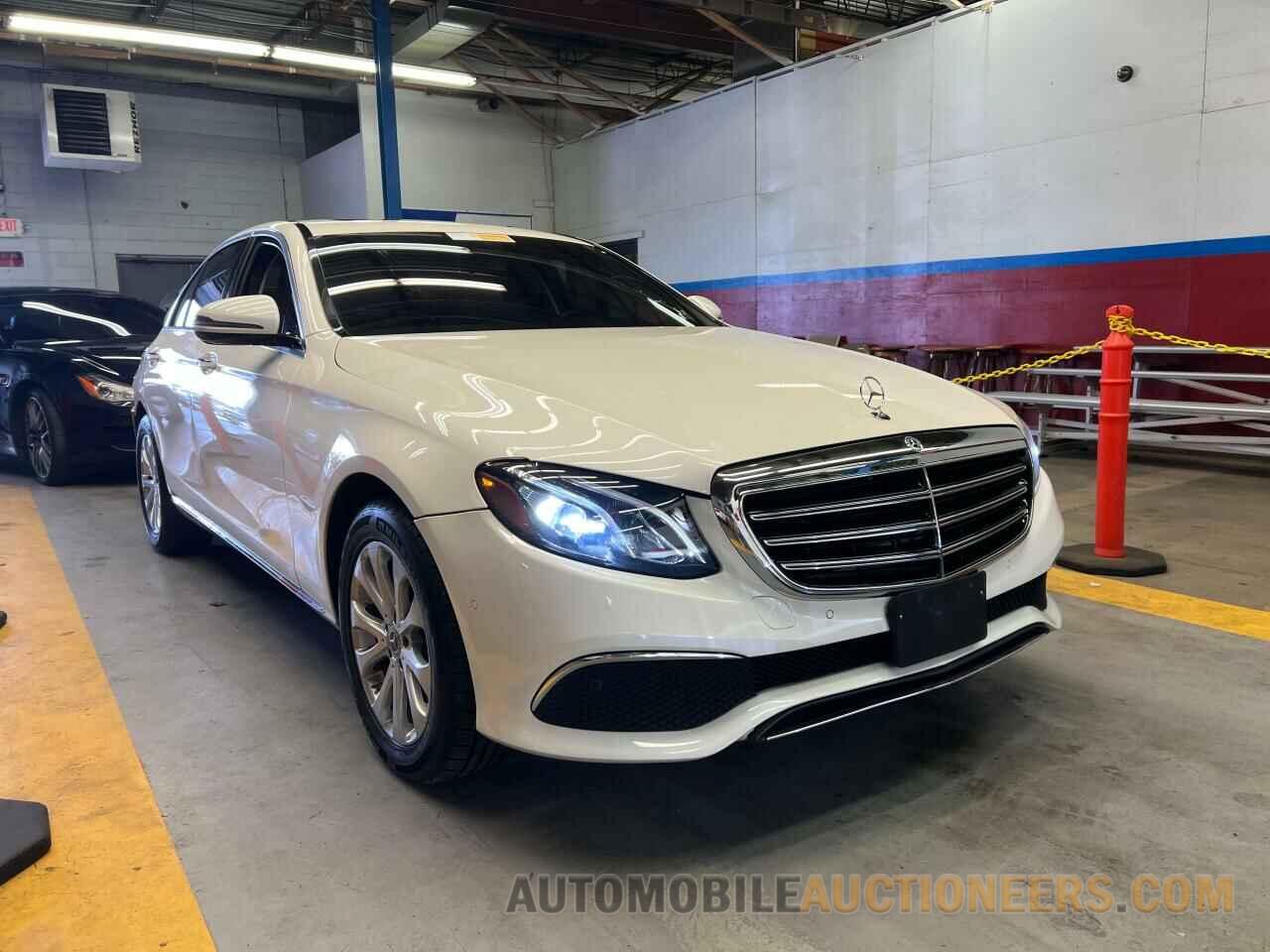 WDDZF4KB0JA389994 MERCEDES-BENZ E-CLASS 2018