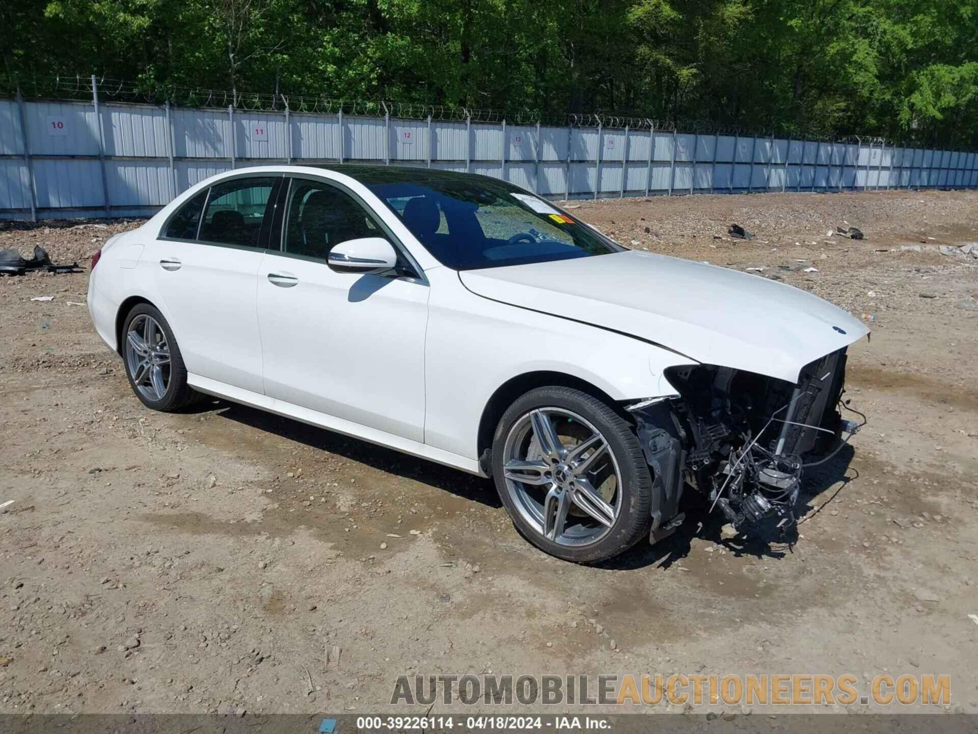 WDDZF4KB2KA520358 MERCEDES-BENZ E 300 2019