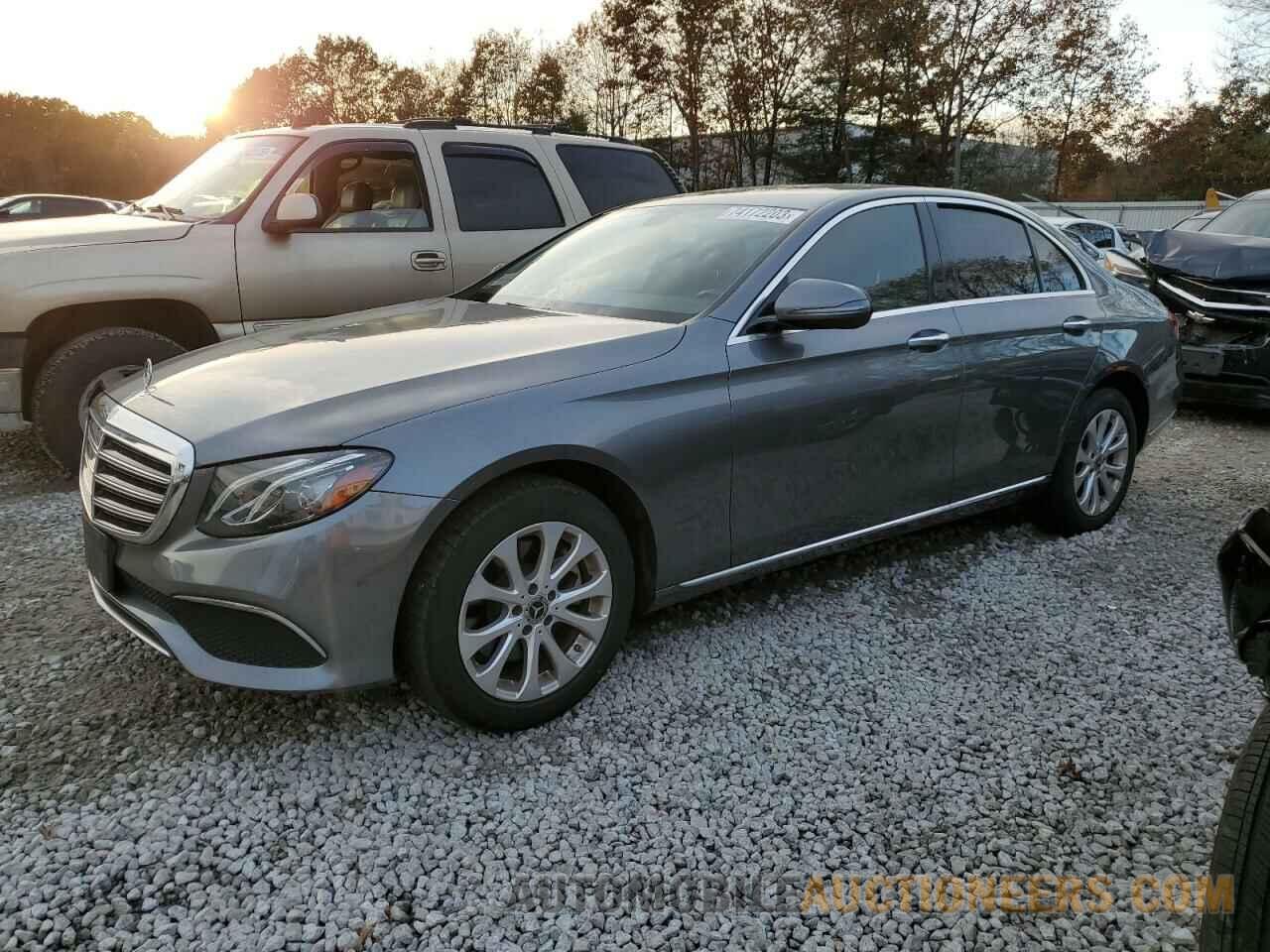 WDDZF4KB5KA525165 MERCEDES-BENZ E-CLASS 2019