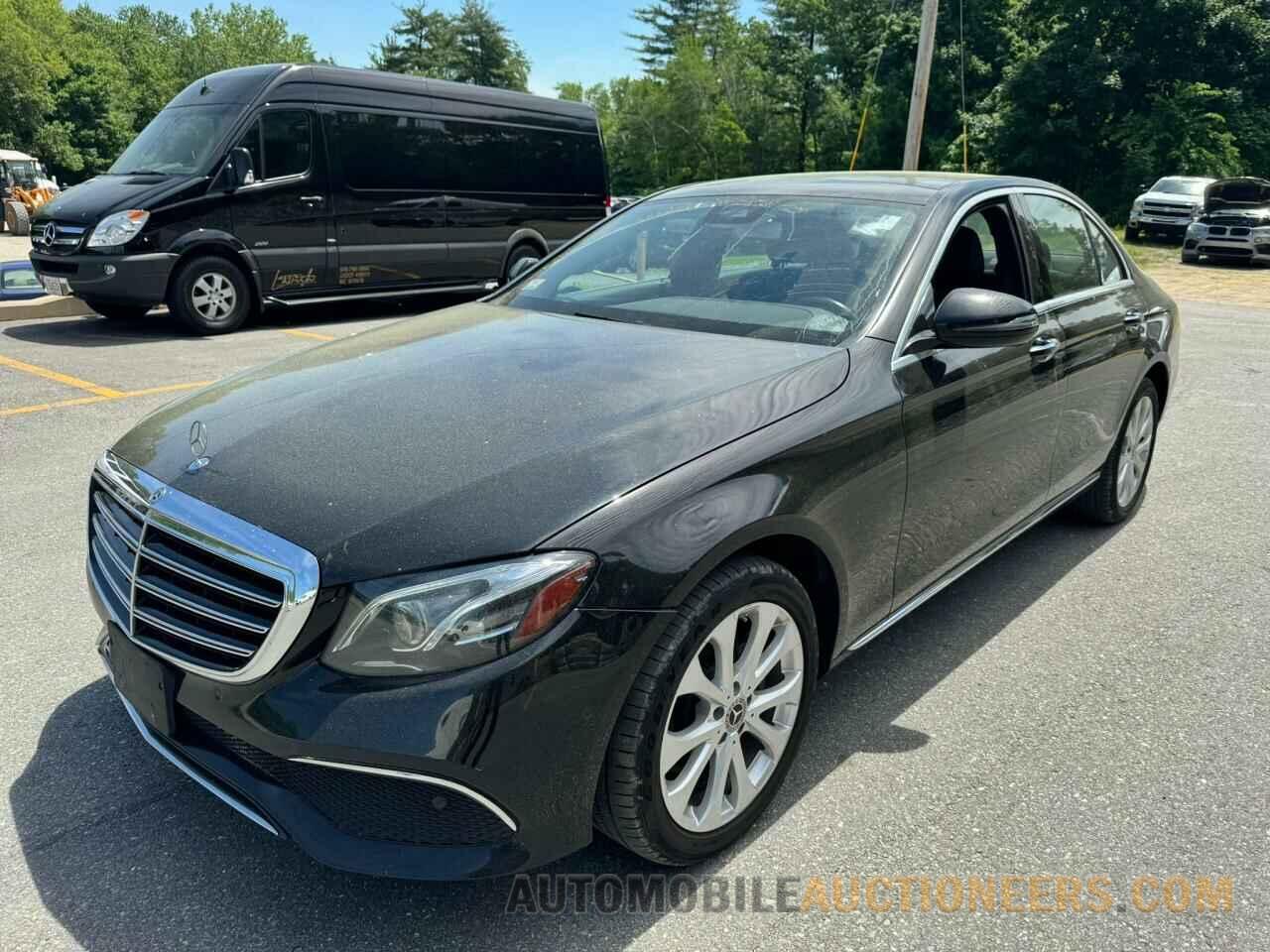 WDDZF4KB7JA351100 MERCEDES-BENZ E-CLASS 2018