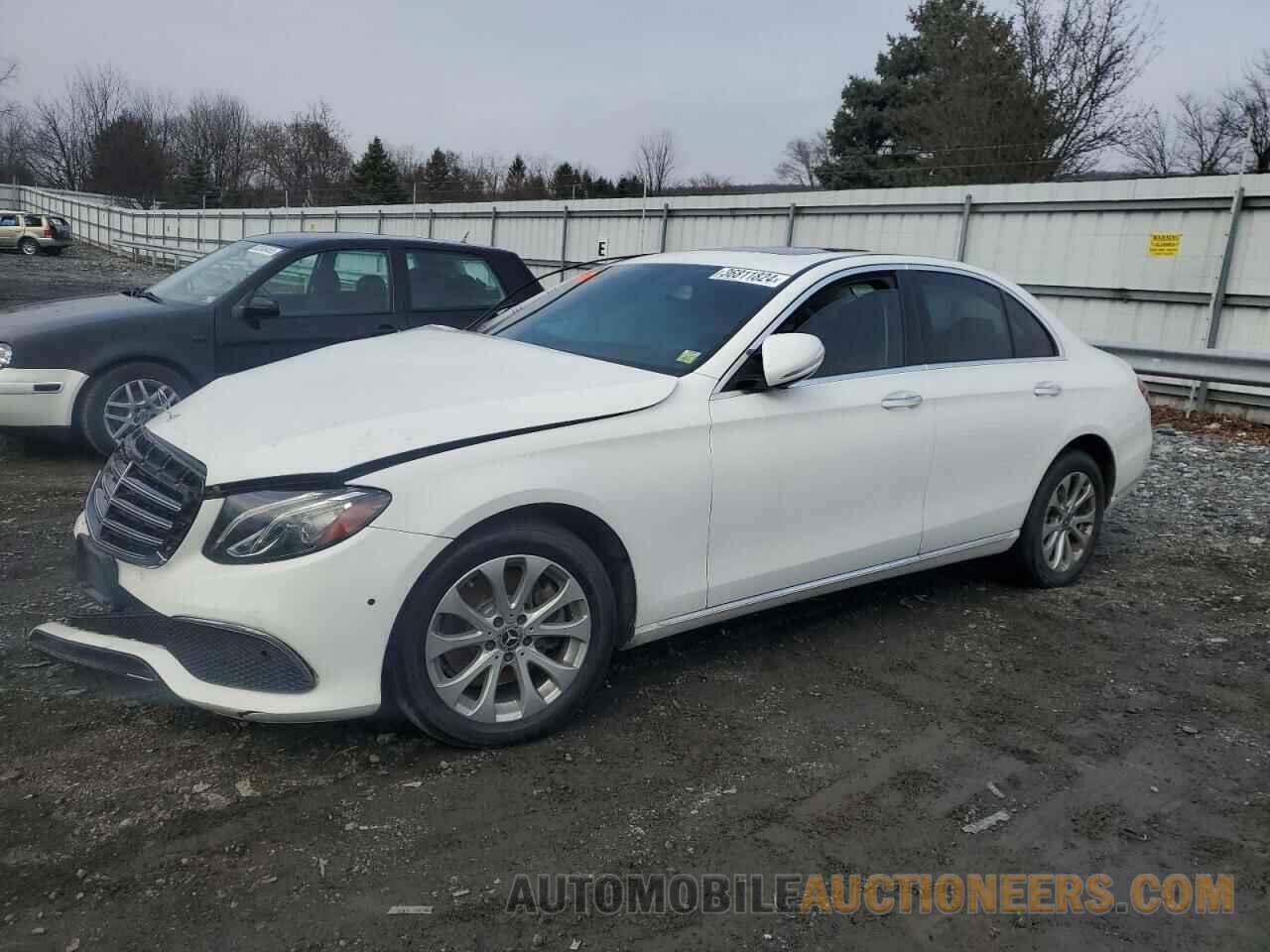 WDDZF4KB8JA377317 MERCEDES-BENZ E-CLASS 2018