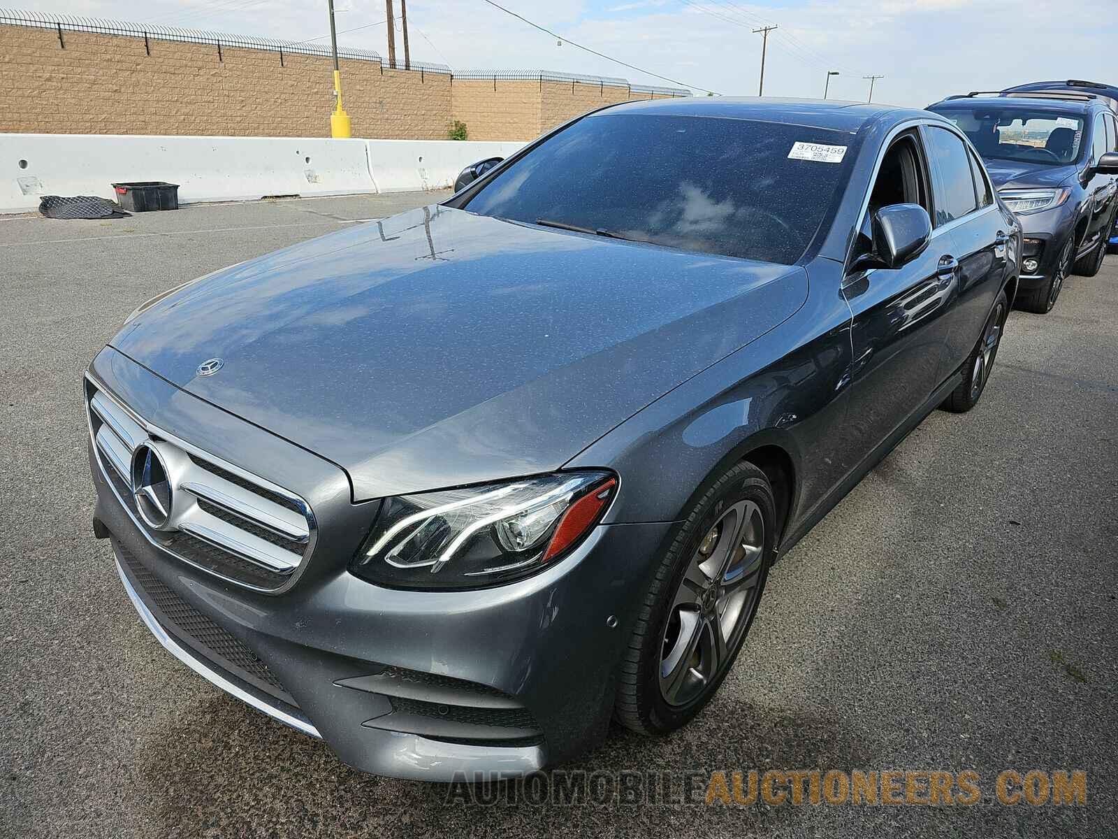 WDDZF4KBXKA676454 Mercedes-Benz E 3 2019