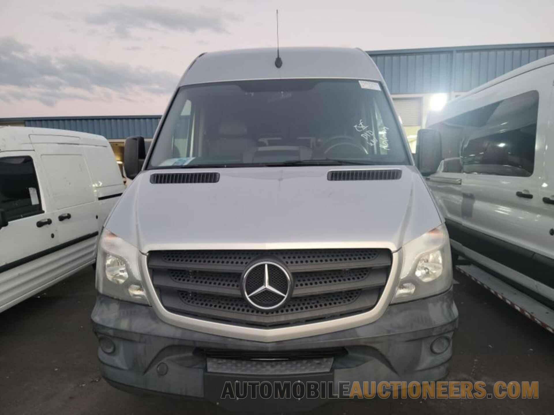 WDZPE8CD8HP374954 MERCEDES-BENZ SPRINTER 2500 2017