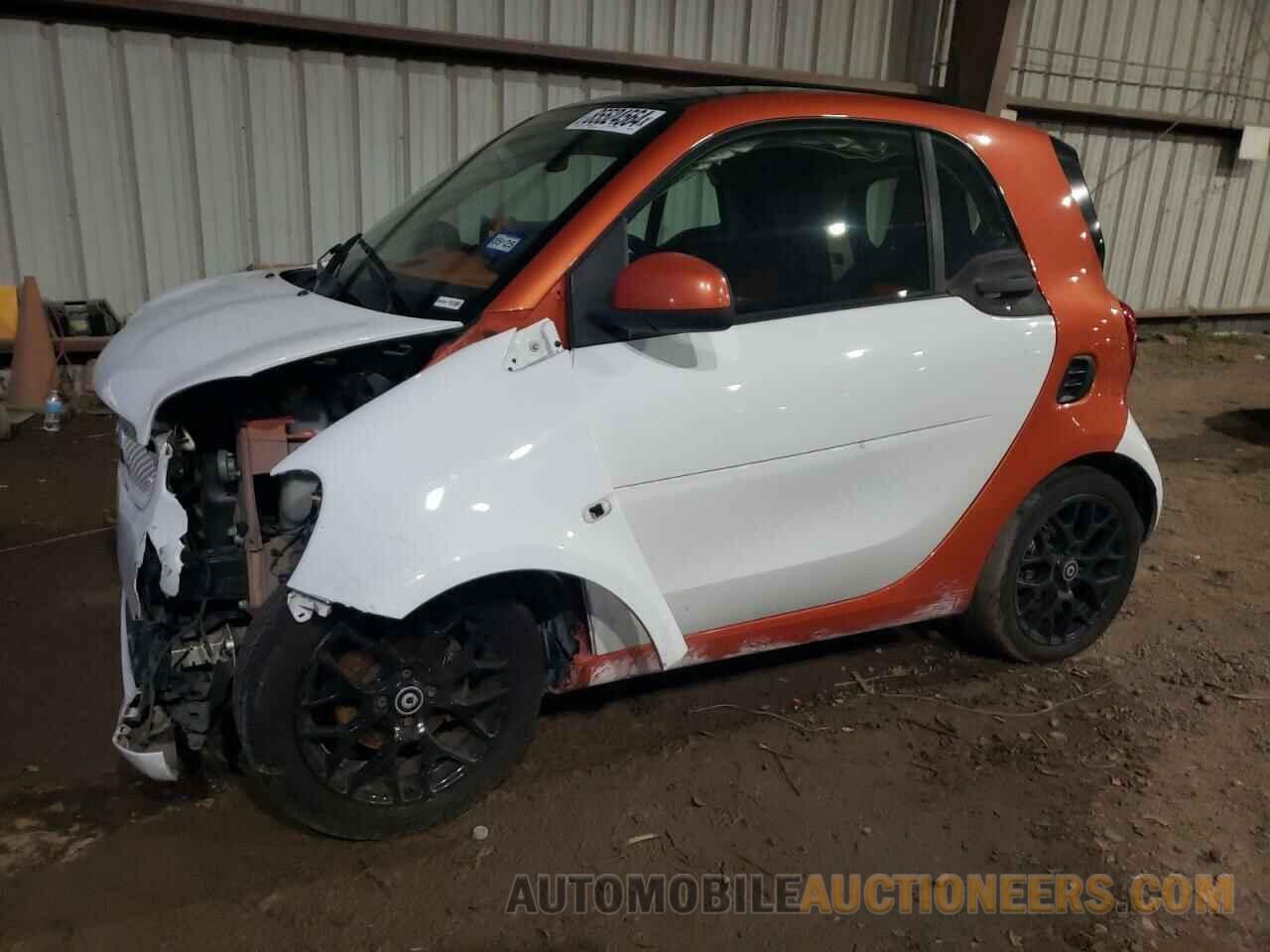 WMEFJ5DA6GK075325 SMART FORTWO 2016