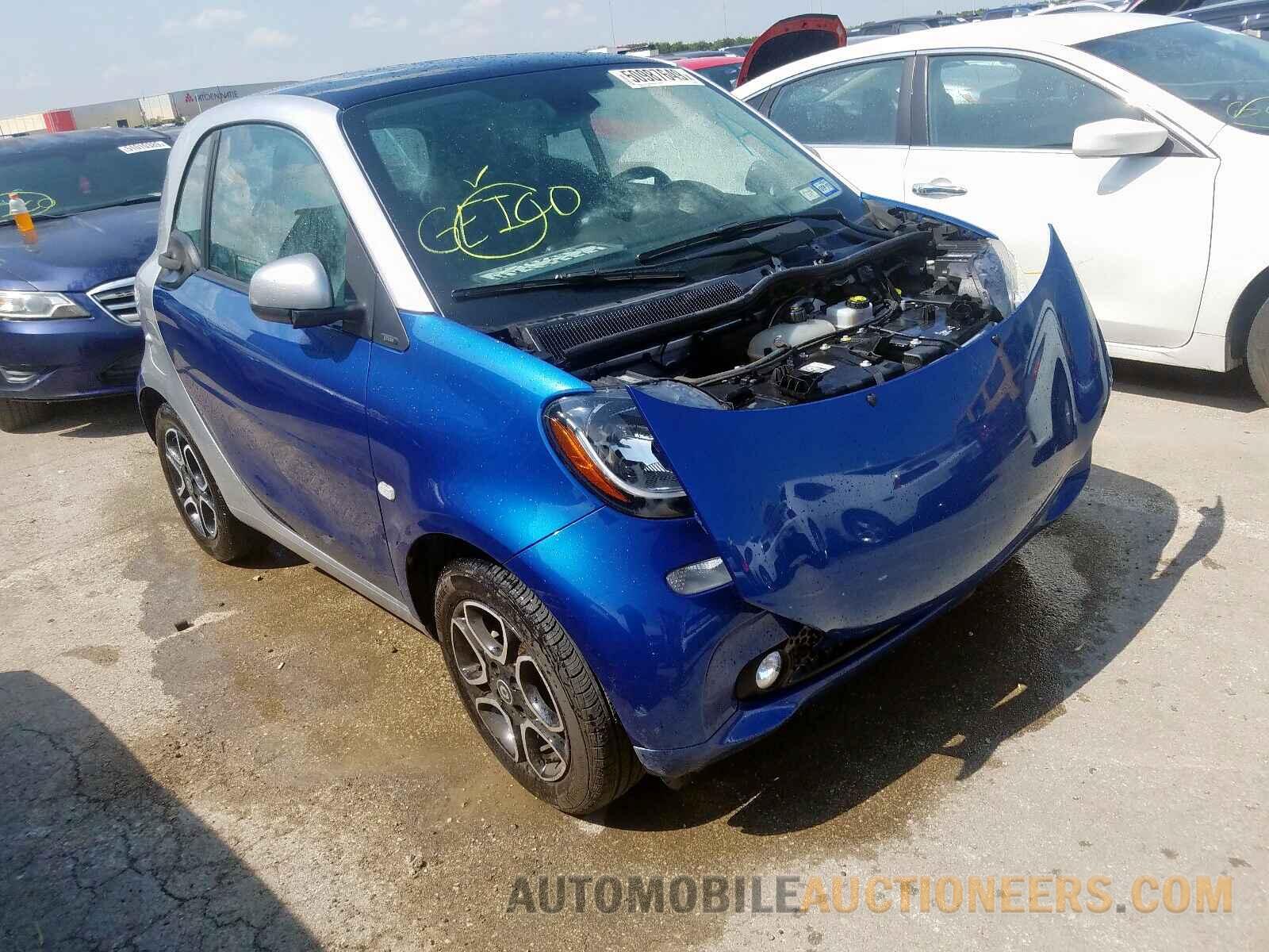 WMEFJ5DA7GK068626 SMART FORTWO 2016