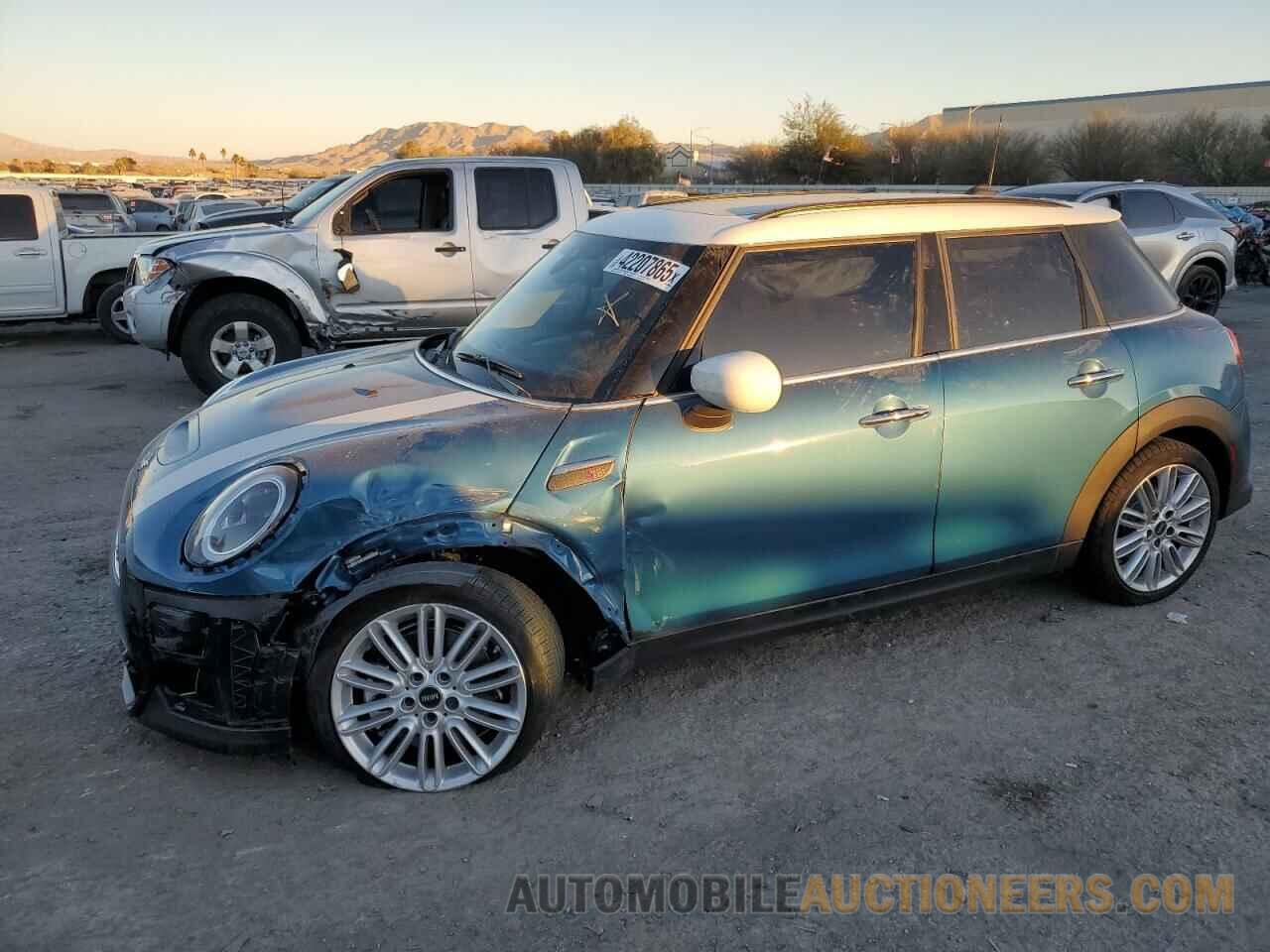 WMW53DK00R2U61196 MINI COOPER 2024