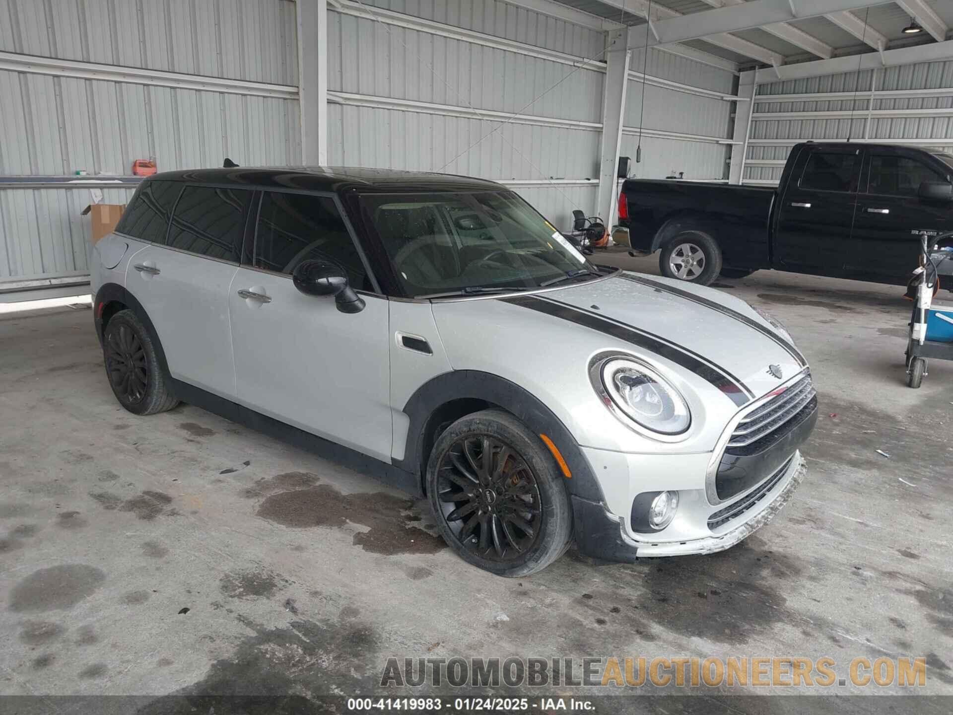 WMWLN5C53K2E34830 MINI CLUBMAN 2019