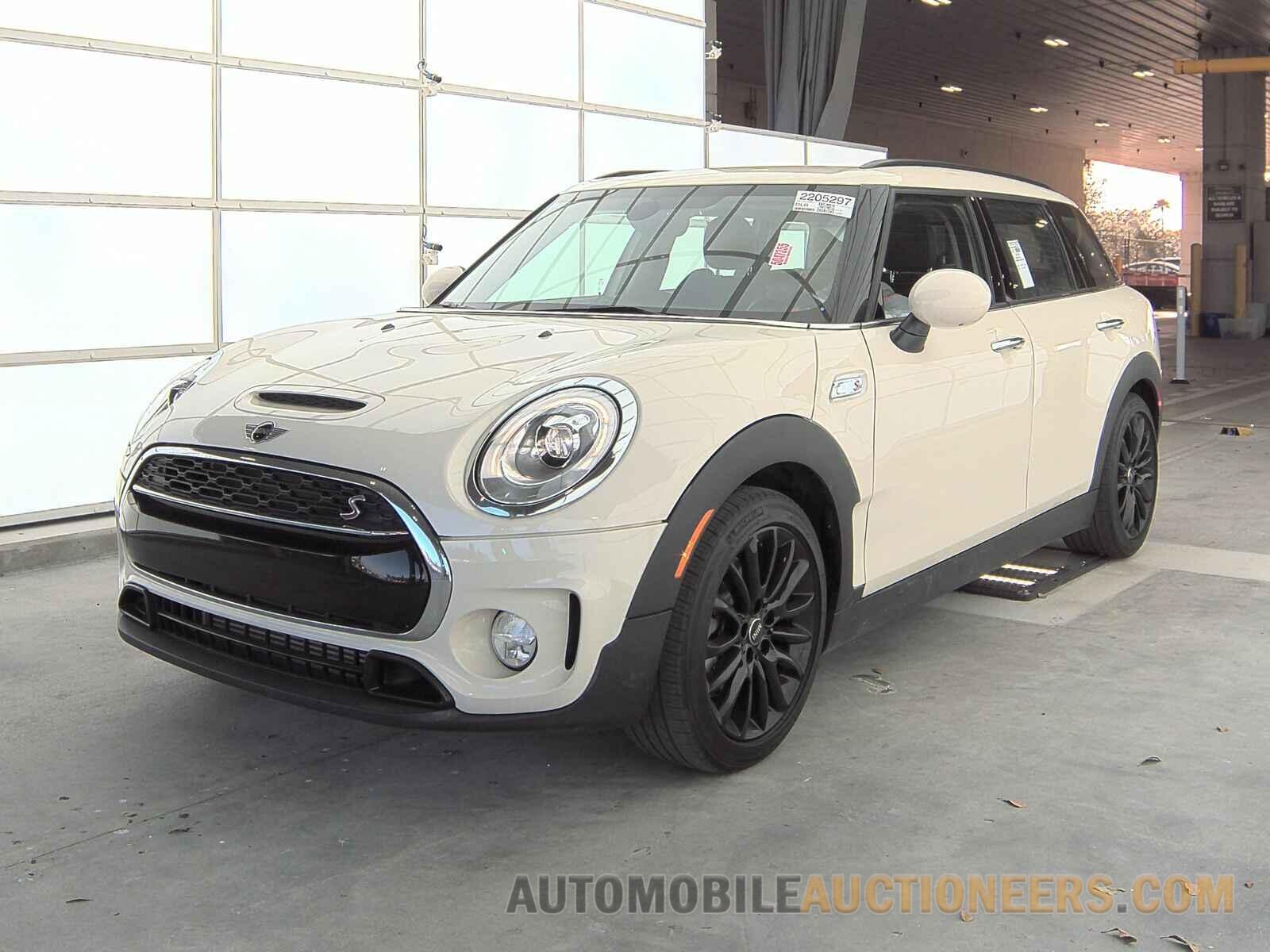 WMWLN9C36H2E49871 MINI Clubman 2017