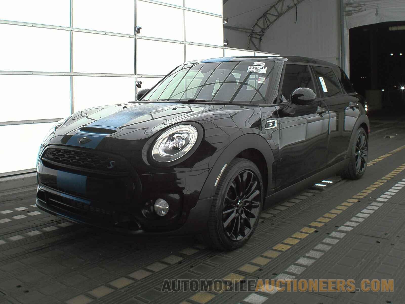 WMWLN9C57G2B30849 MINI Clubman 2016