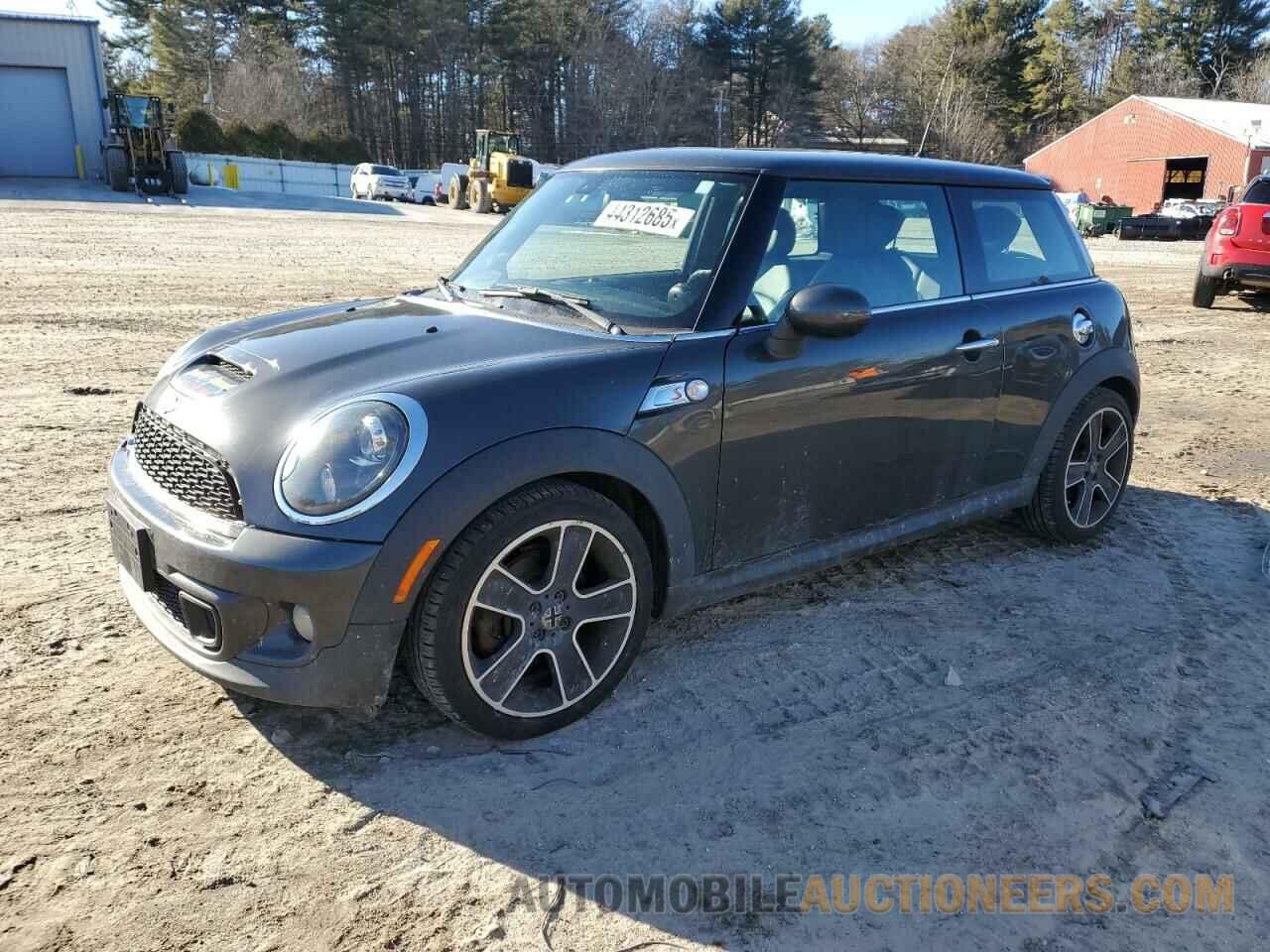 WMWSV3C5XDT477426 MINI COOPER 2013