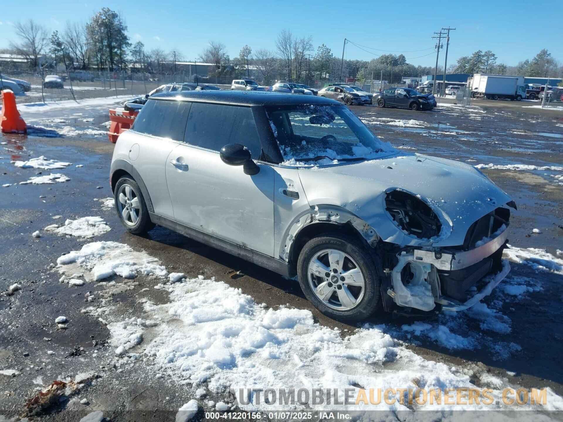 WMWXP5C50G2D14860 MINI HARDTOP 2016